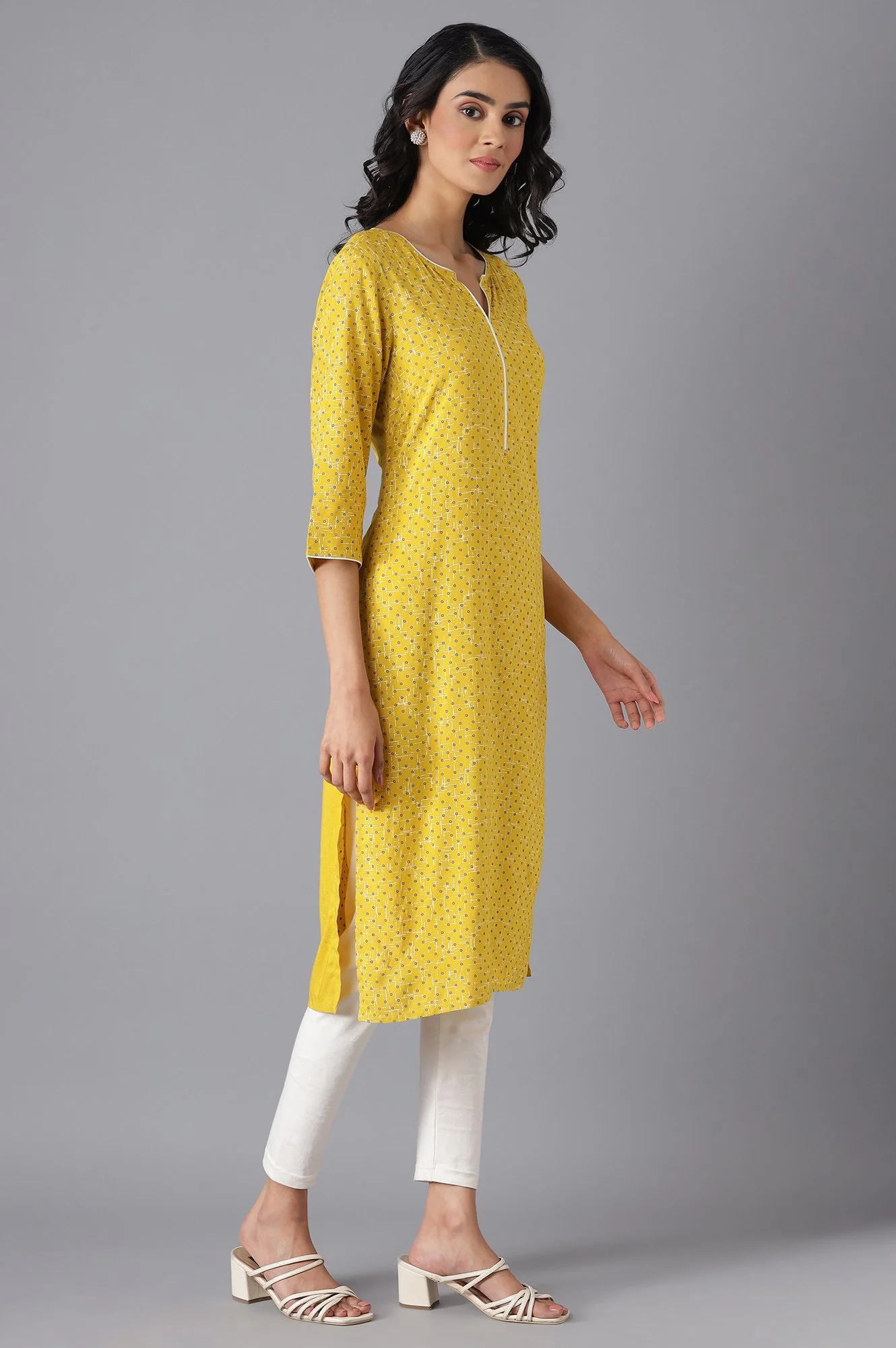 Yellow Printed kurta - Image 4