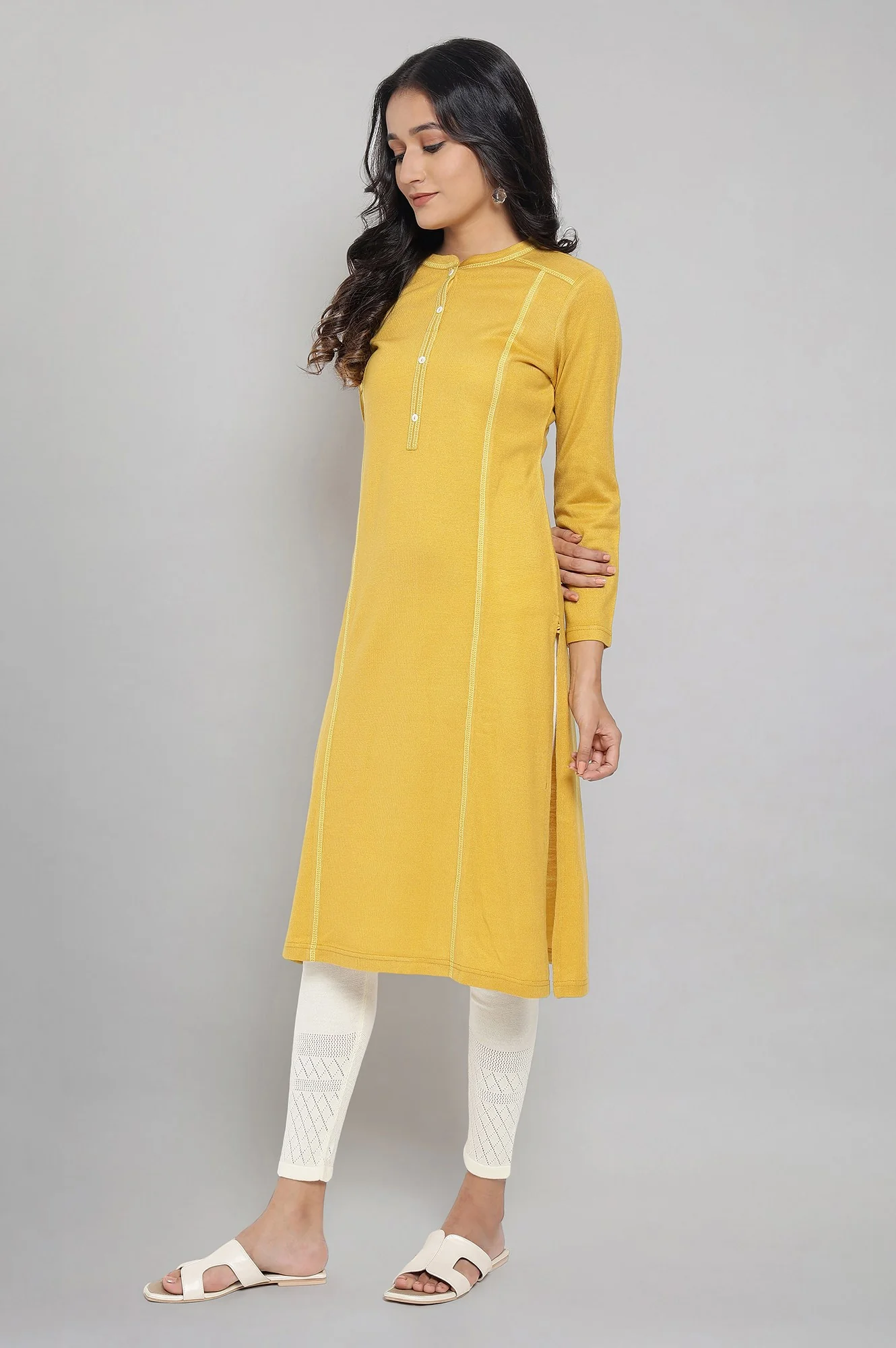 Yellow Solid Acrylic kurta - Image 3
