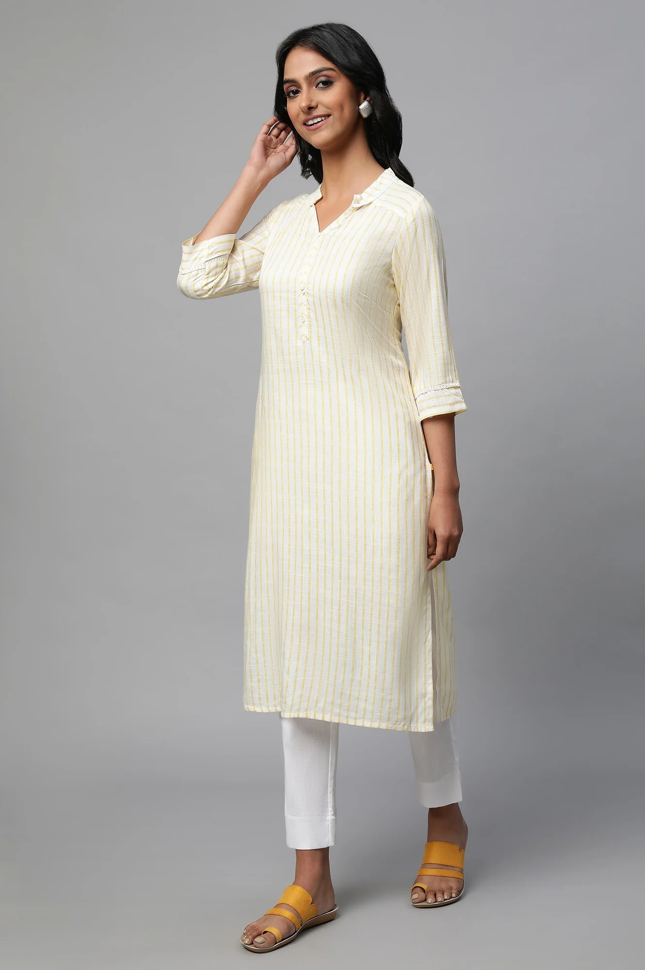 Yellow Stripe Print kurta Set - Image 3