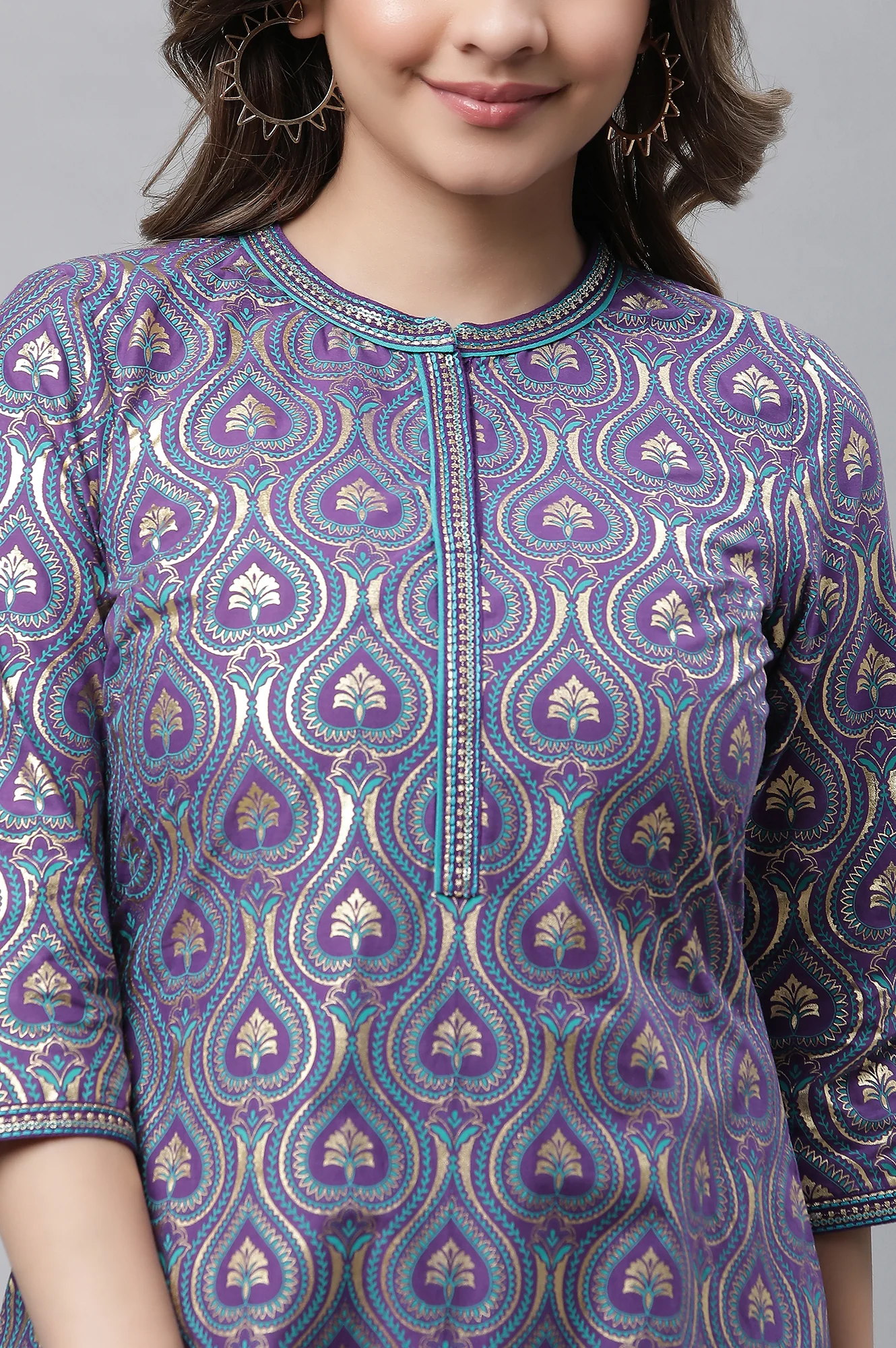 Purple Embroidered Festive Kurta in Floral Print - Image 6