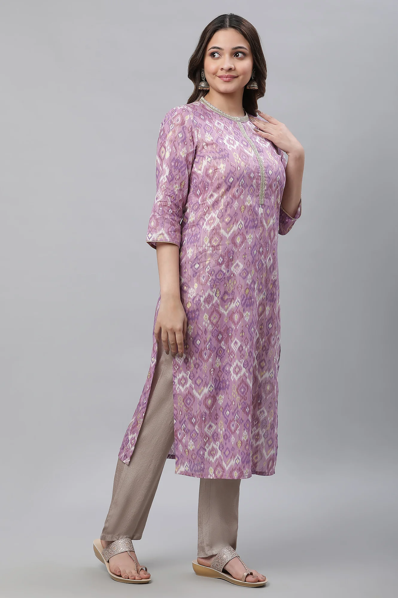 Purple Ikkat Printed Straight Festive Kurta - Image 4