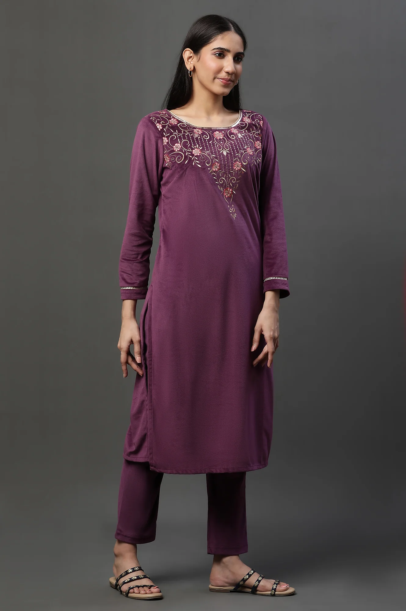 Purple Zari Embroidered Velvet Kurta and Pants Set - Image 5