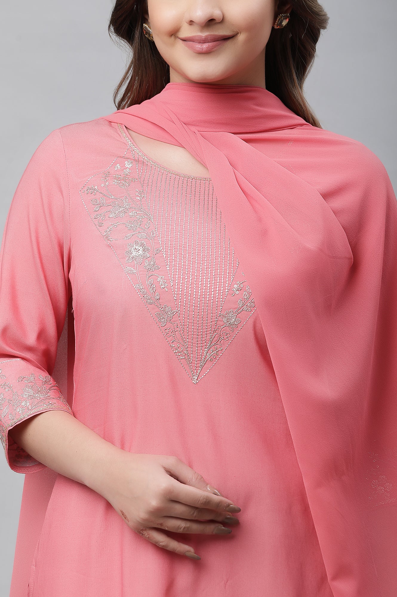 Raspberry Pink Embroidered Kurta, Palazzo & Dupatta Set - Image 6