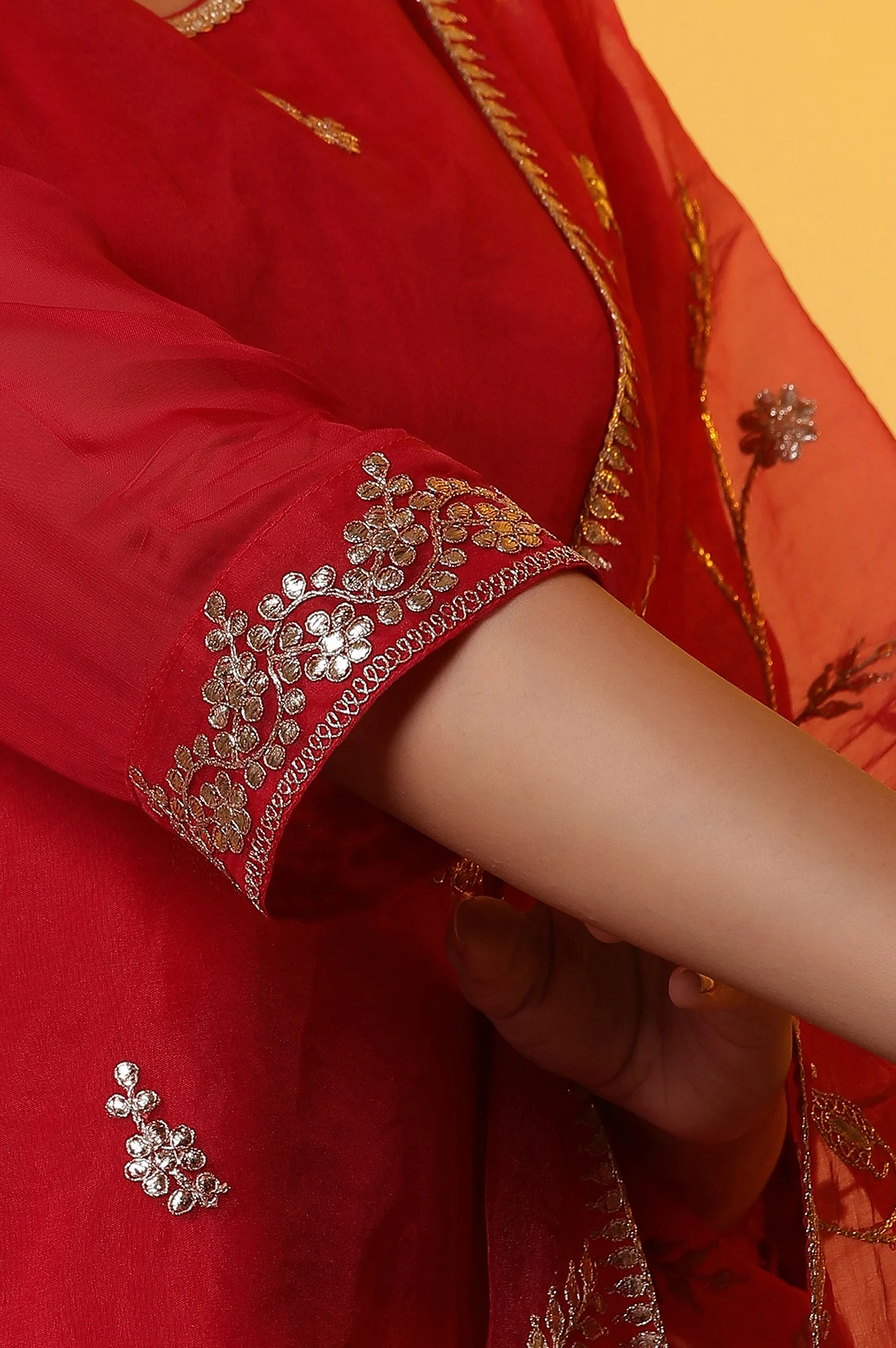 Red Embroidered Short Kurta, Flared Palazzo and Organza Dupatta Set - Image 7