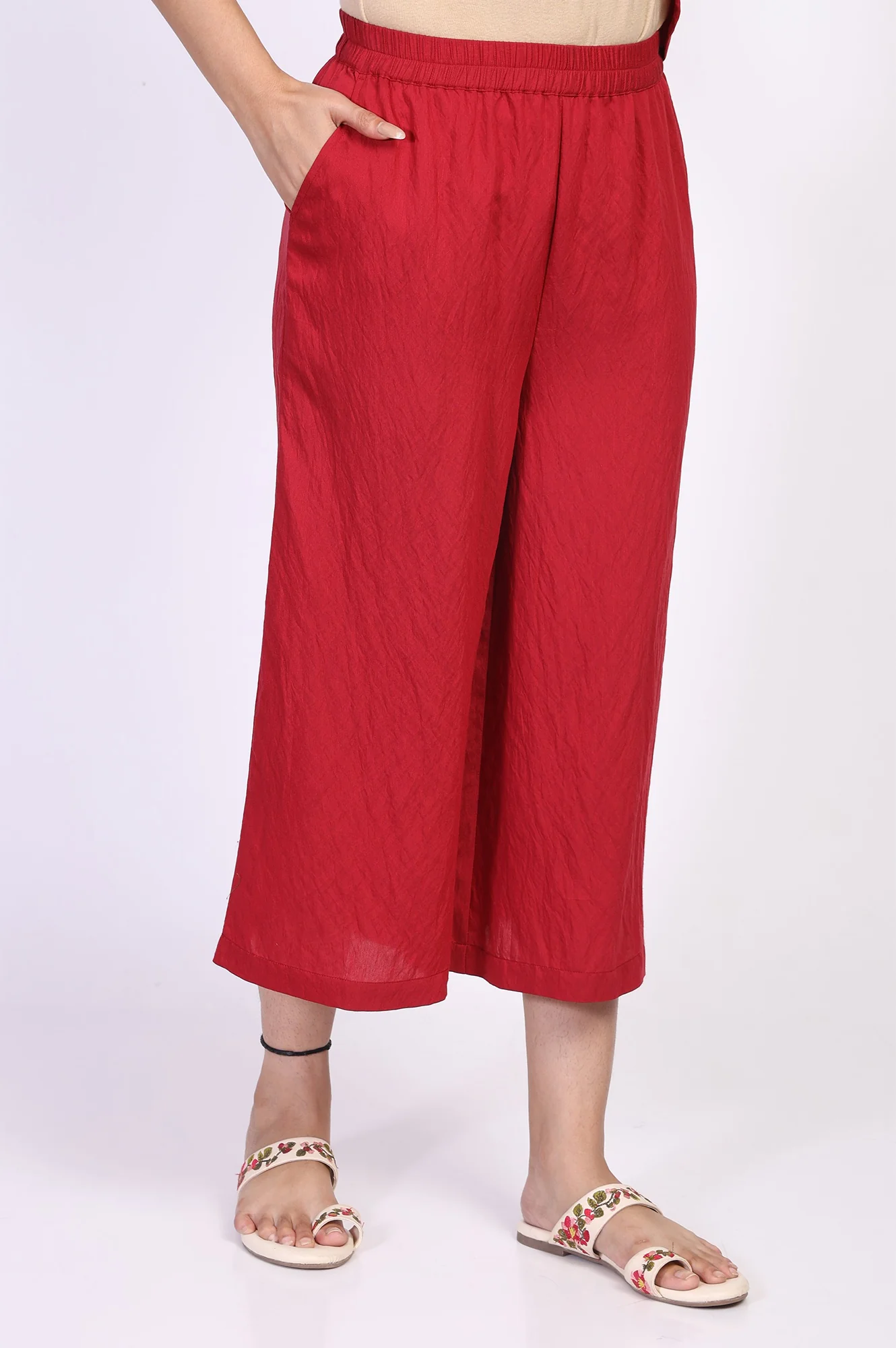 Red Solid Straight Kurta with Cullotes Set - Image 8