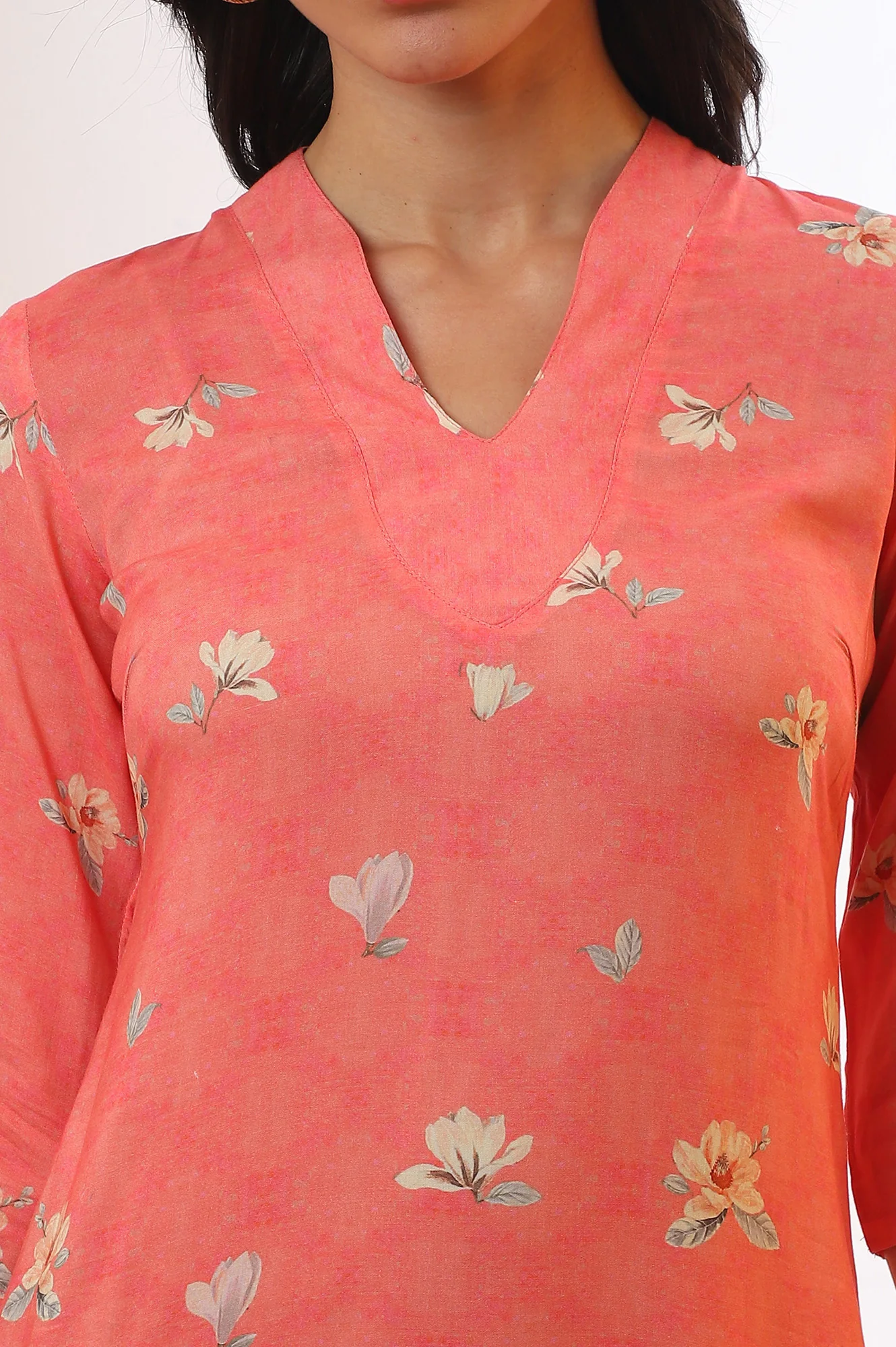 Salmon Pink Floral Printed Modal Straight Kurta - Image 4