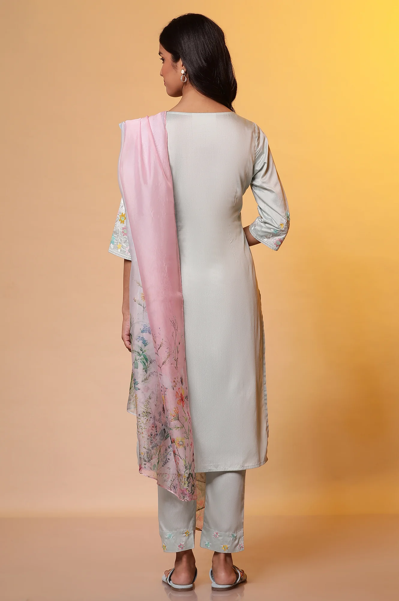 Sea Green Embroidered Kurta, Pants and Dupatta Set - Image 5