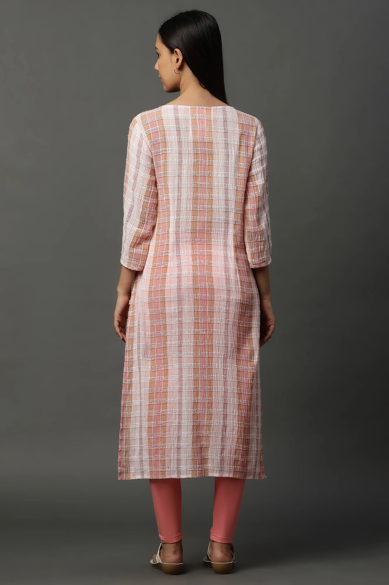 Shell Pink Printed Yarn-Dyed Kurta - Image 4