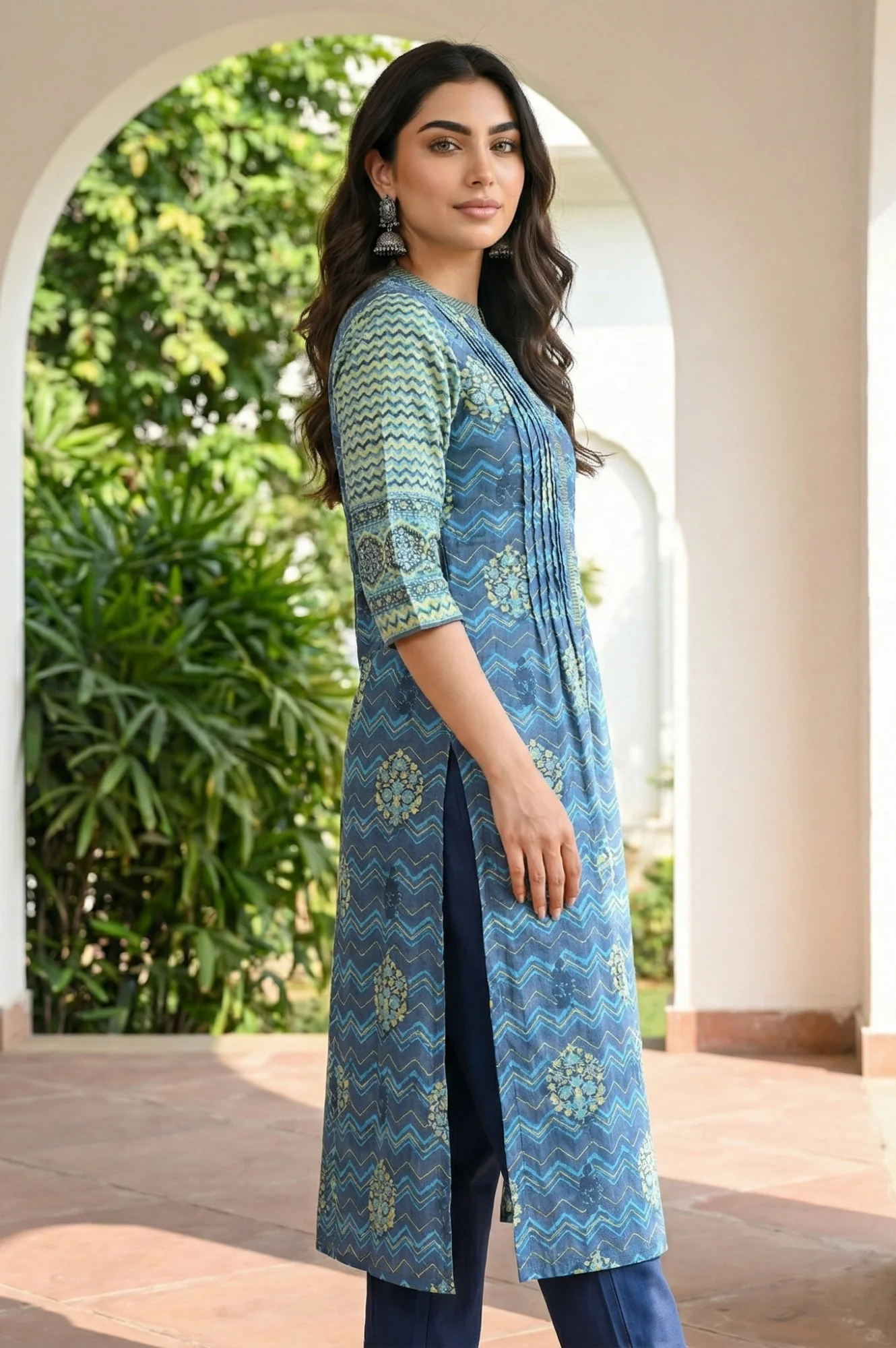 Teal Geometric Printed Pintucks Straight Kurta - Image 5