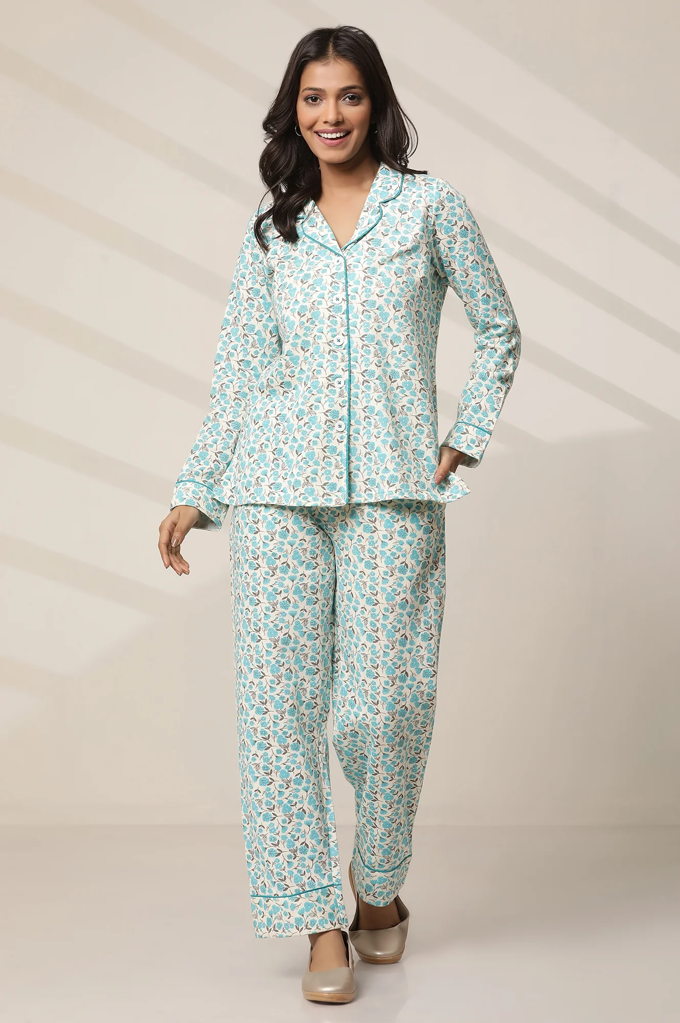 White and Blue Floral Printed Top and Palazzo lounge Wear Set - Image 2
