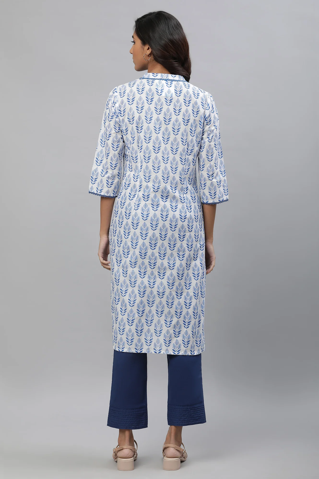 White Cotton Kurta with Blue Print - Image 5