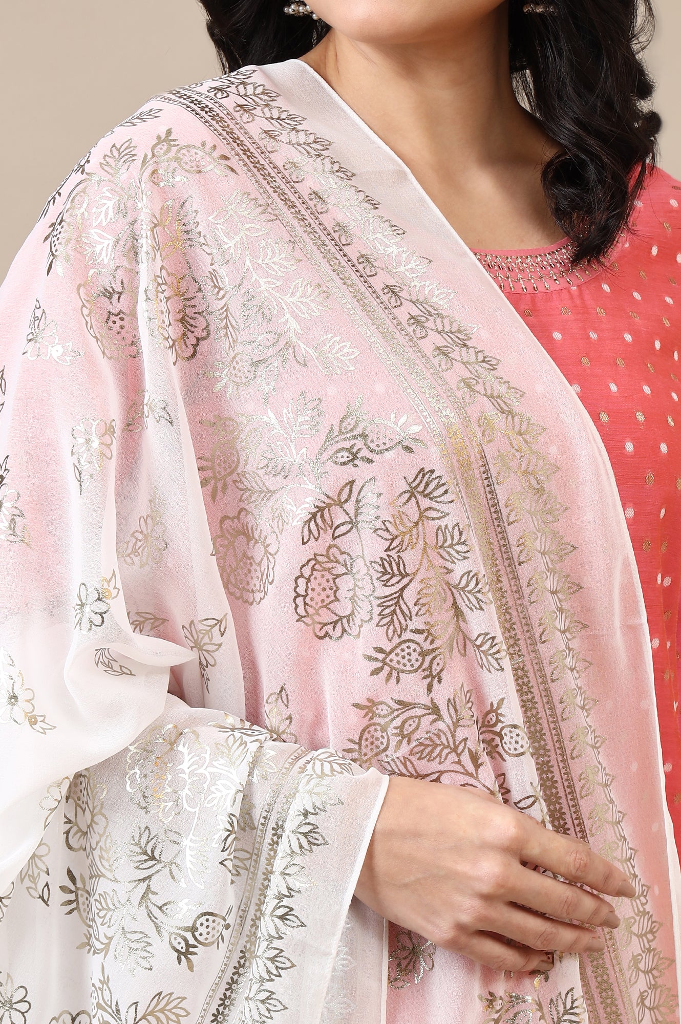 White Digital Foil Floral Printed Georgette Dupatta - Image 4