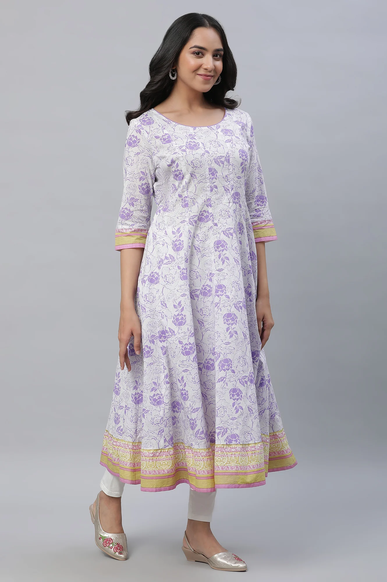 White Floral Flared Cotton Kurta - Image 5