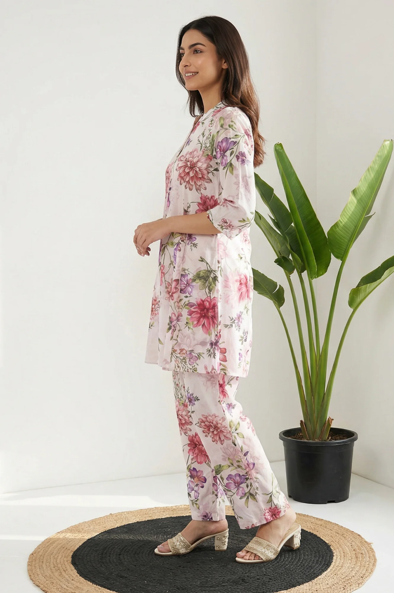 White Floral Printed Cotton Blend A-line Kurta with Palazzo Set - Image 3