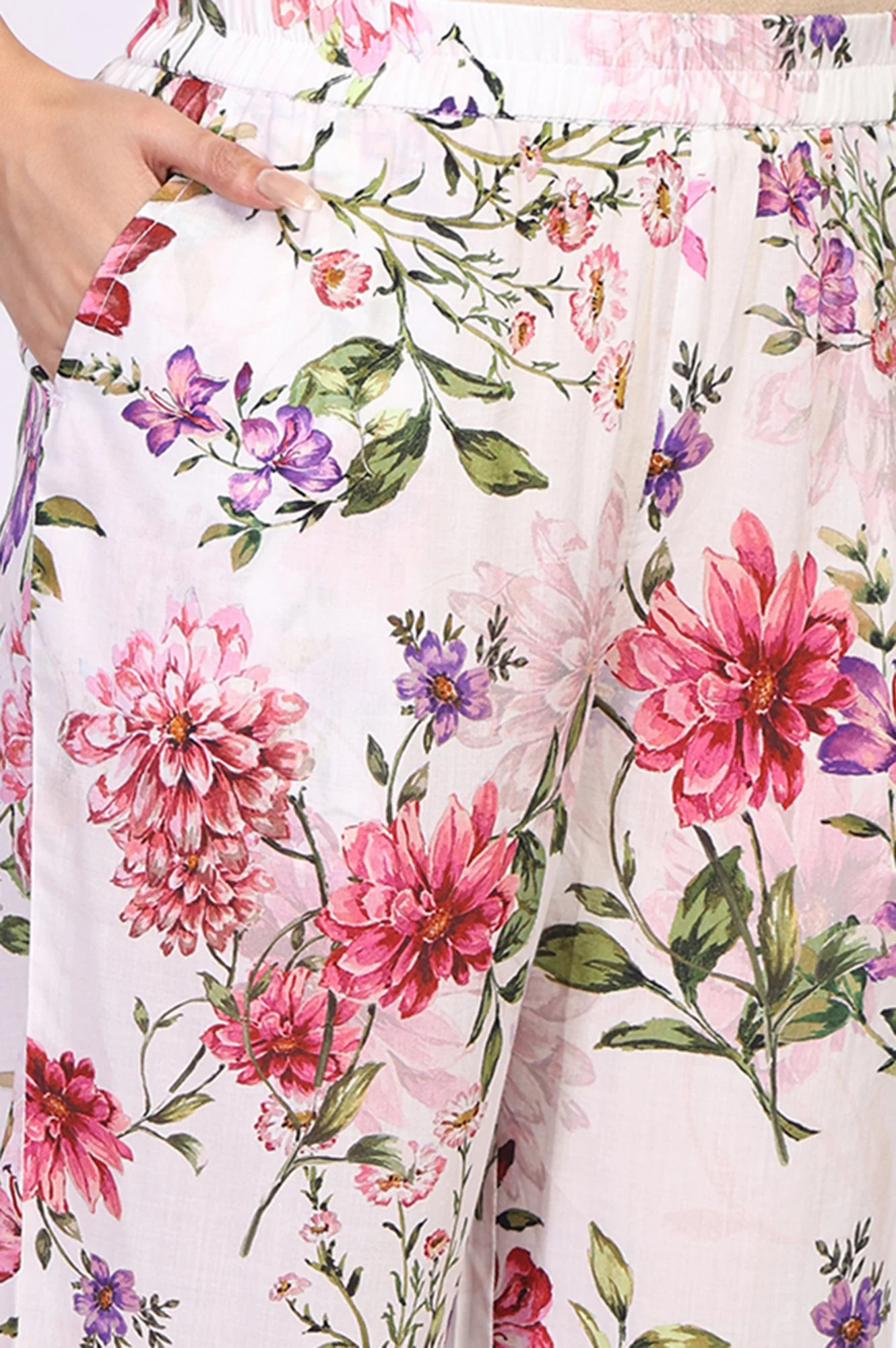 White Floral Printed Cotton Blend A-line Kurta with Palazzo Set - Image 6