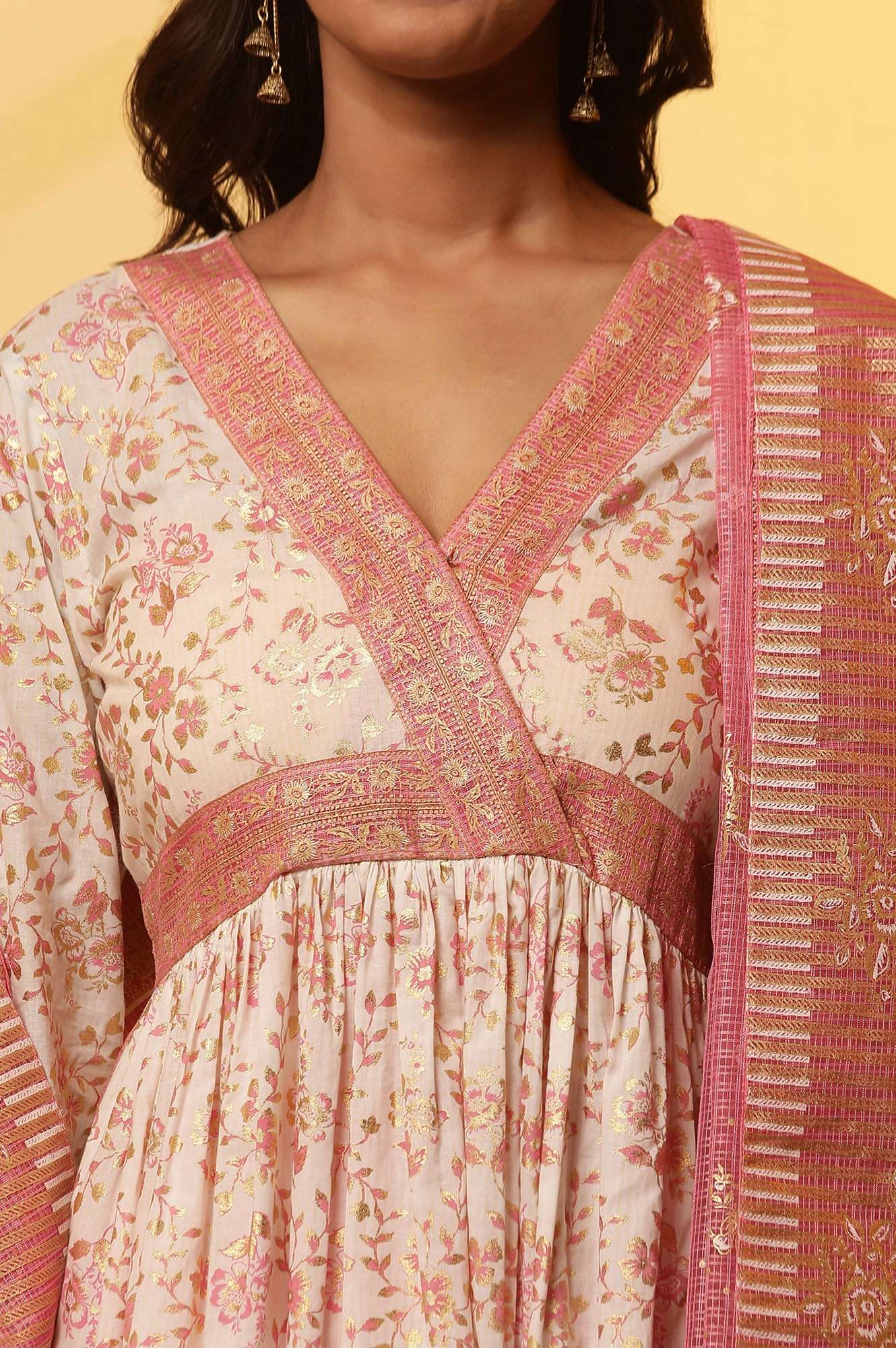 White Floral Printed Festive Kurta, Palazzo and Dupatta Set - Image 6