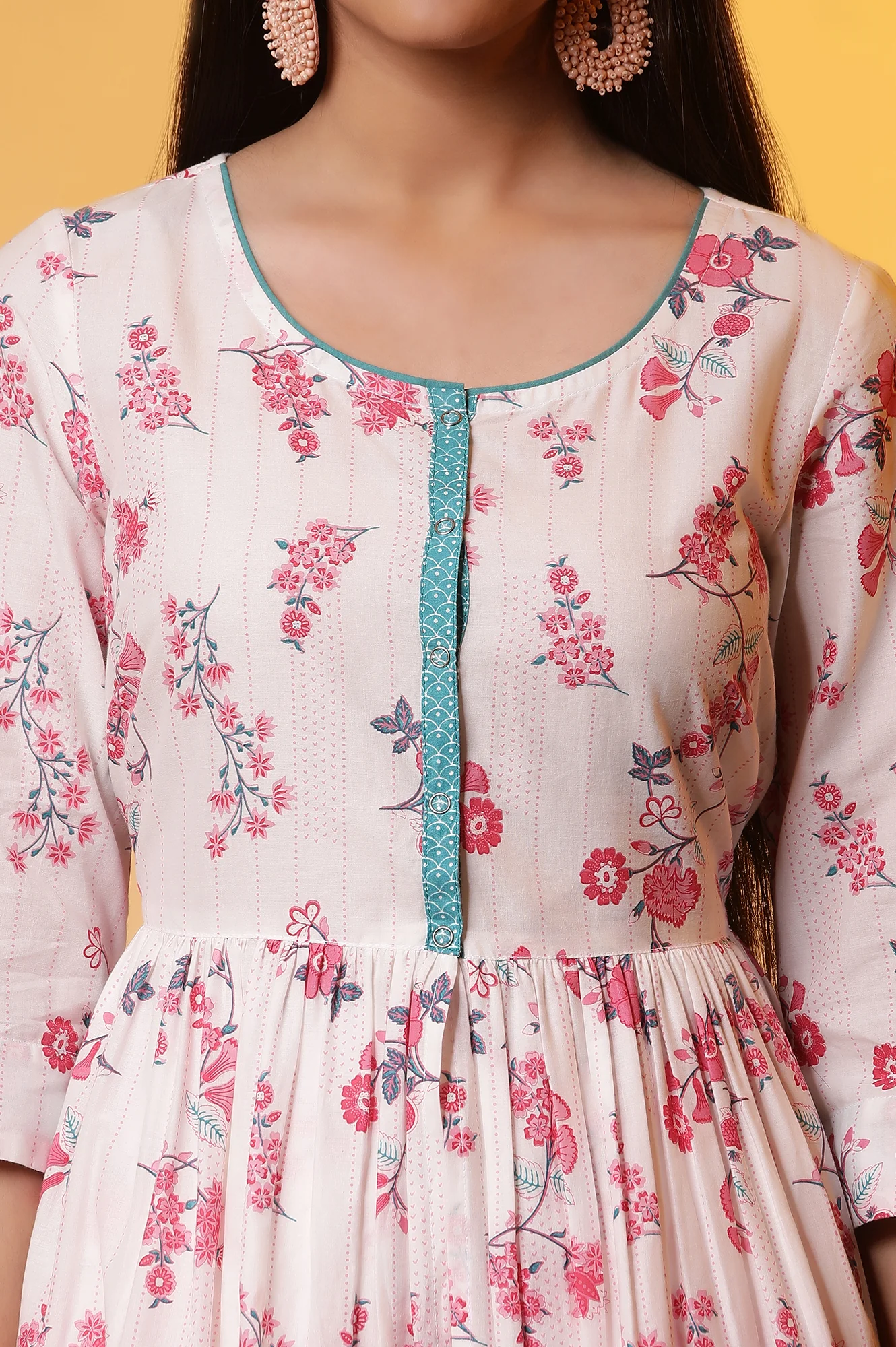 White Floral Printed Flared Kurta, and Palazzo Co-ord Set - Image 7