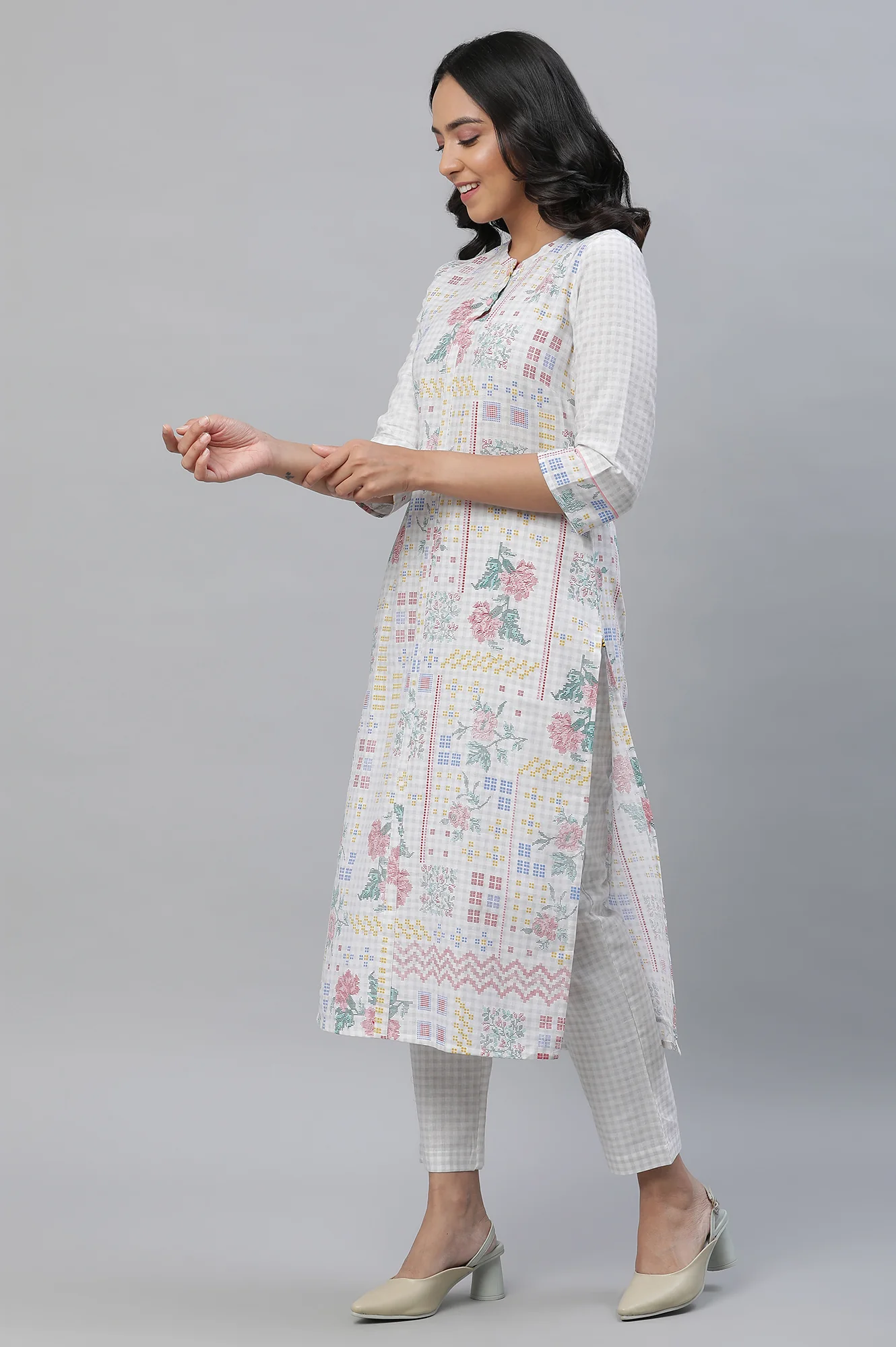 White Seer Sucker Kurta and Pants Co-ord Set - Image 7