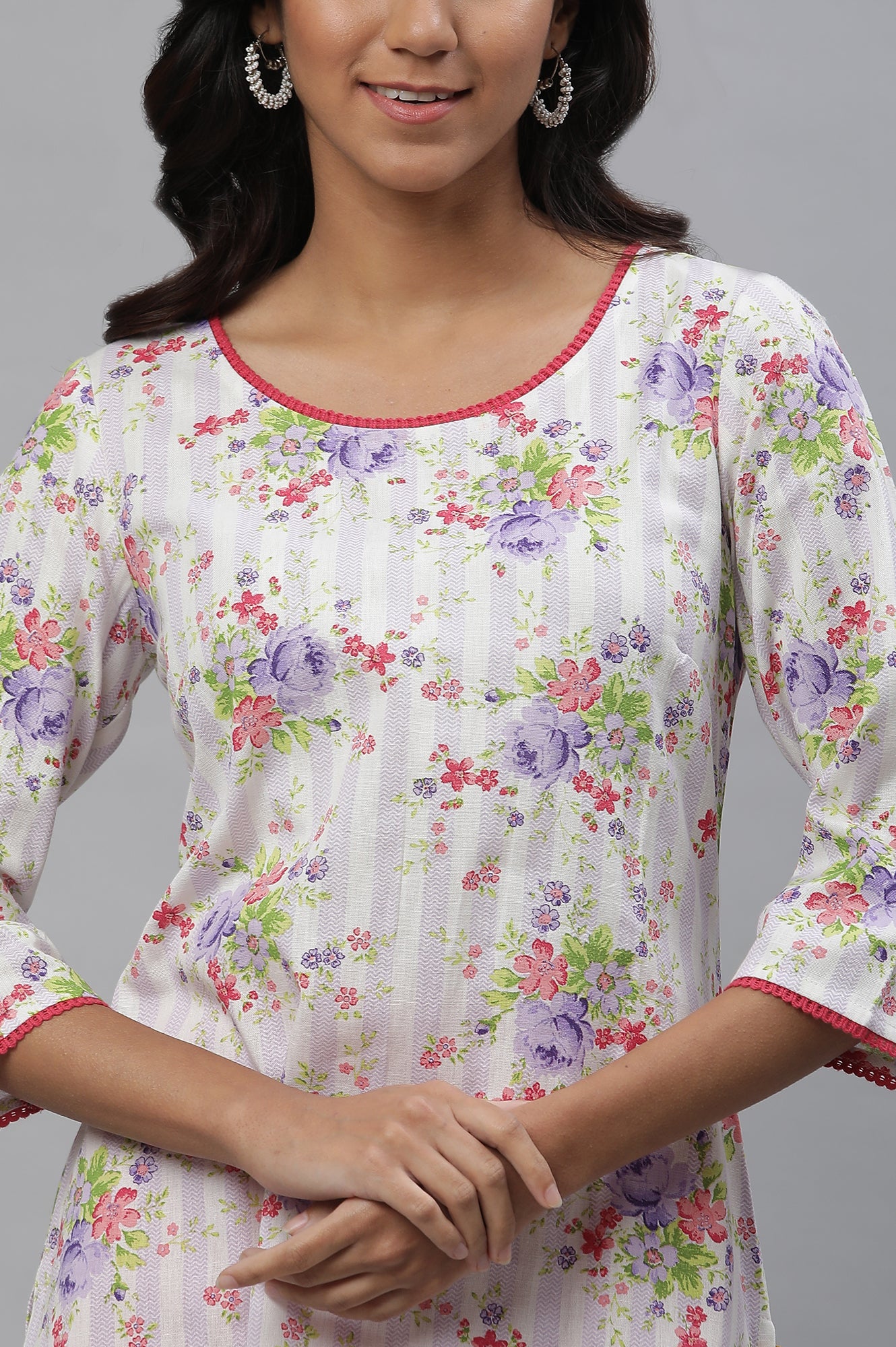 White Floral Printed Lace Pure Cotton Straight Kurta and Trouser Set - Image 2
