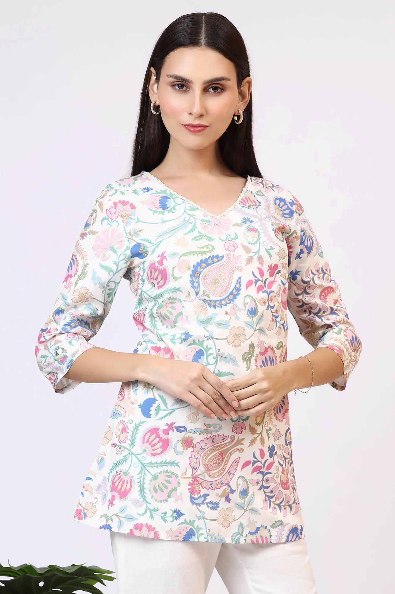 White Floral Printed Rayon Summer Tunic with Lace - Image 7