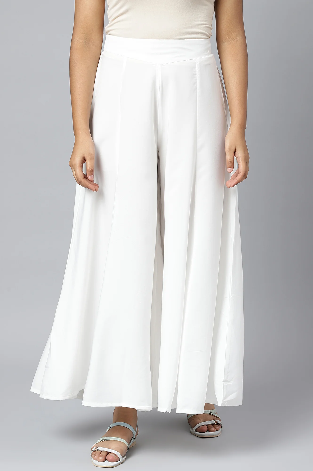 White Floral Printed Straight Kurta and Palazzo Set - Image 3