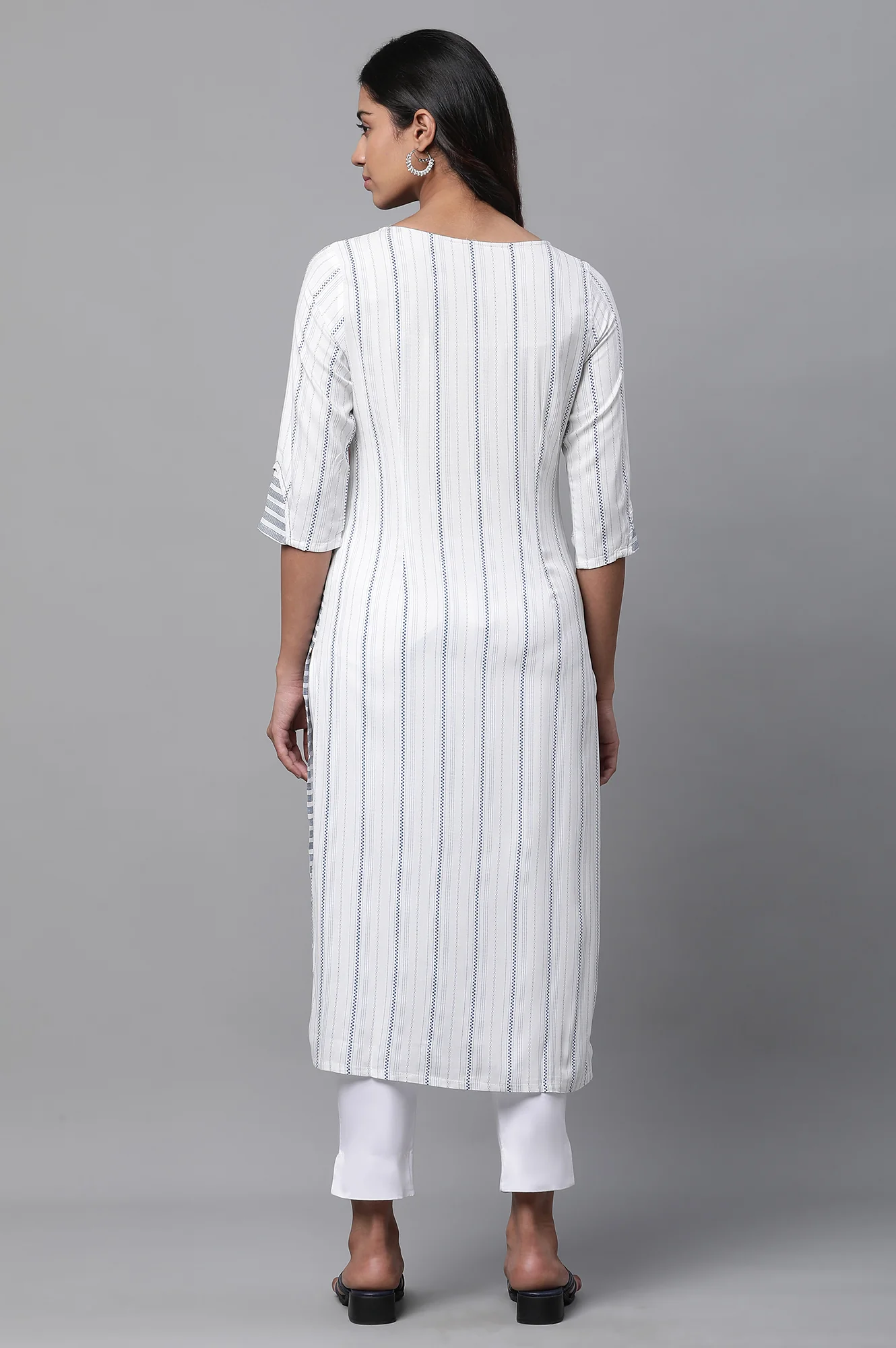 White Printed Casual Kurta - Image 4