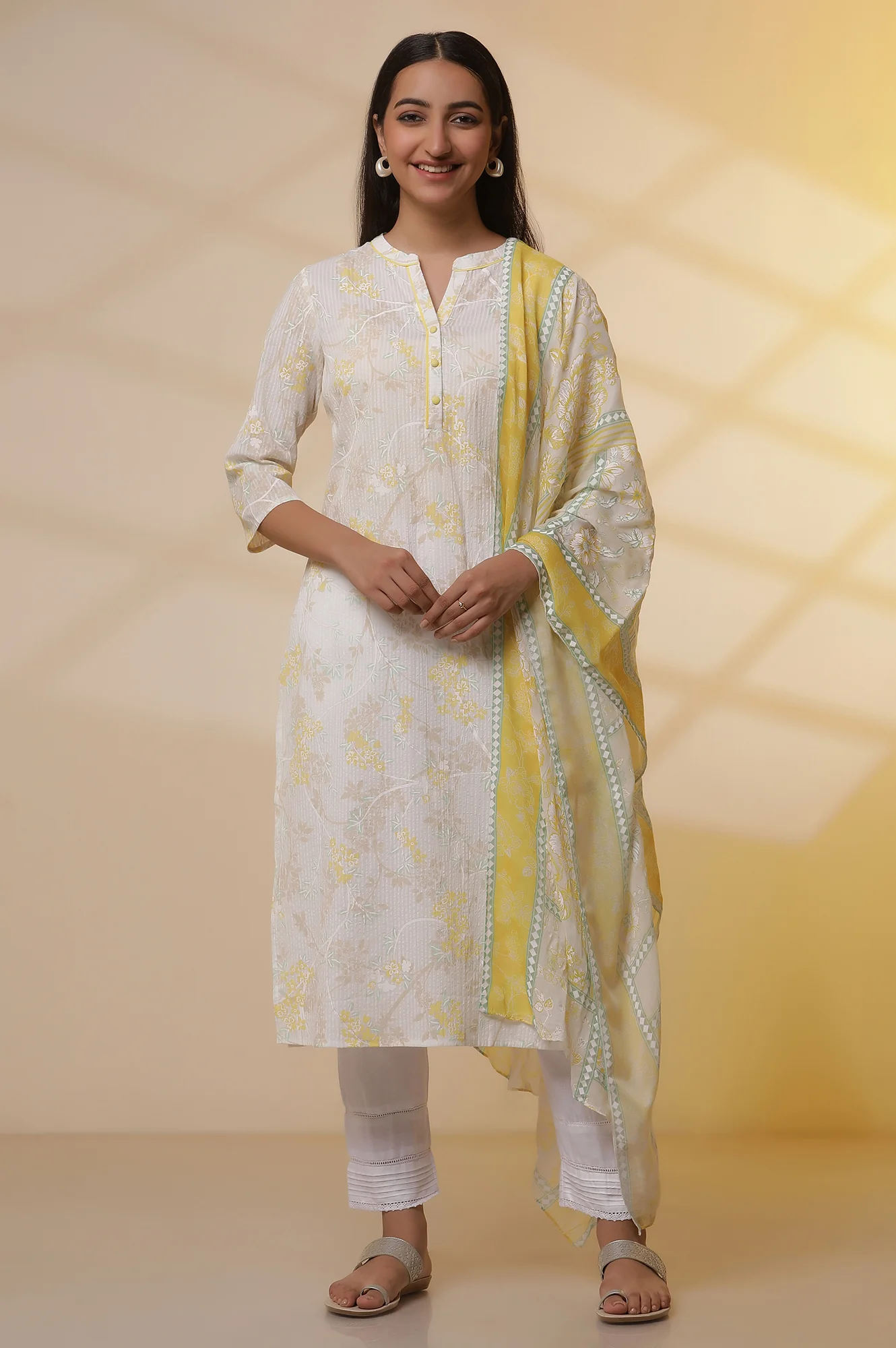 White Printed Cotton Kurta, Trousers and Stole Set - Image 2