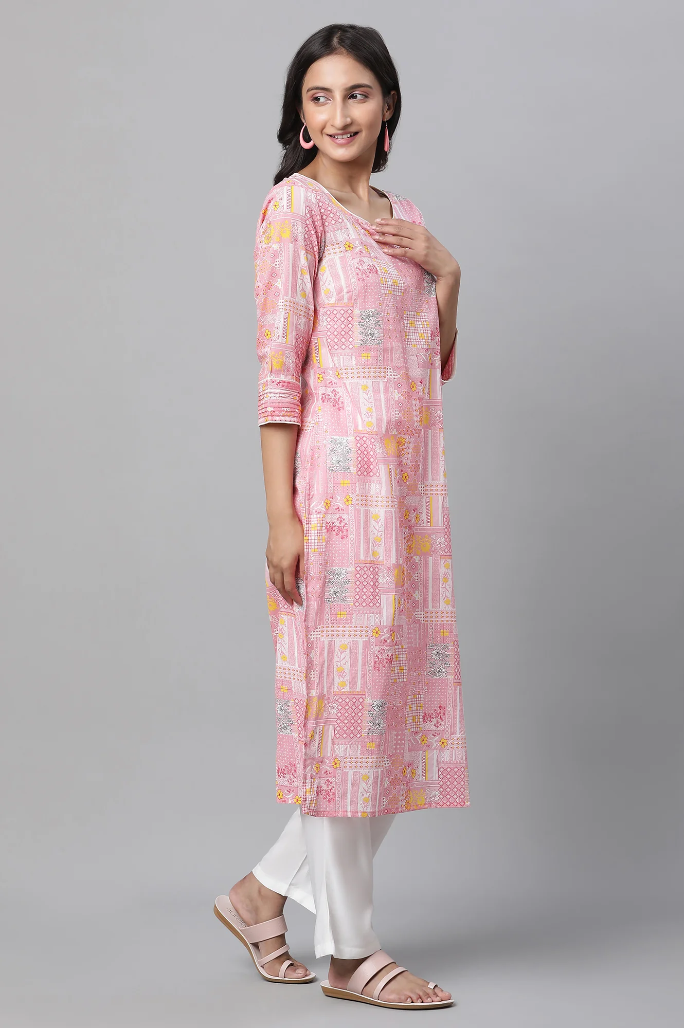 White Solid Classic Kurti - Image 5