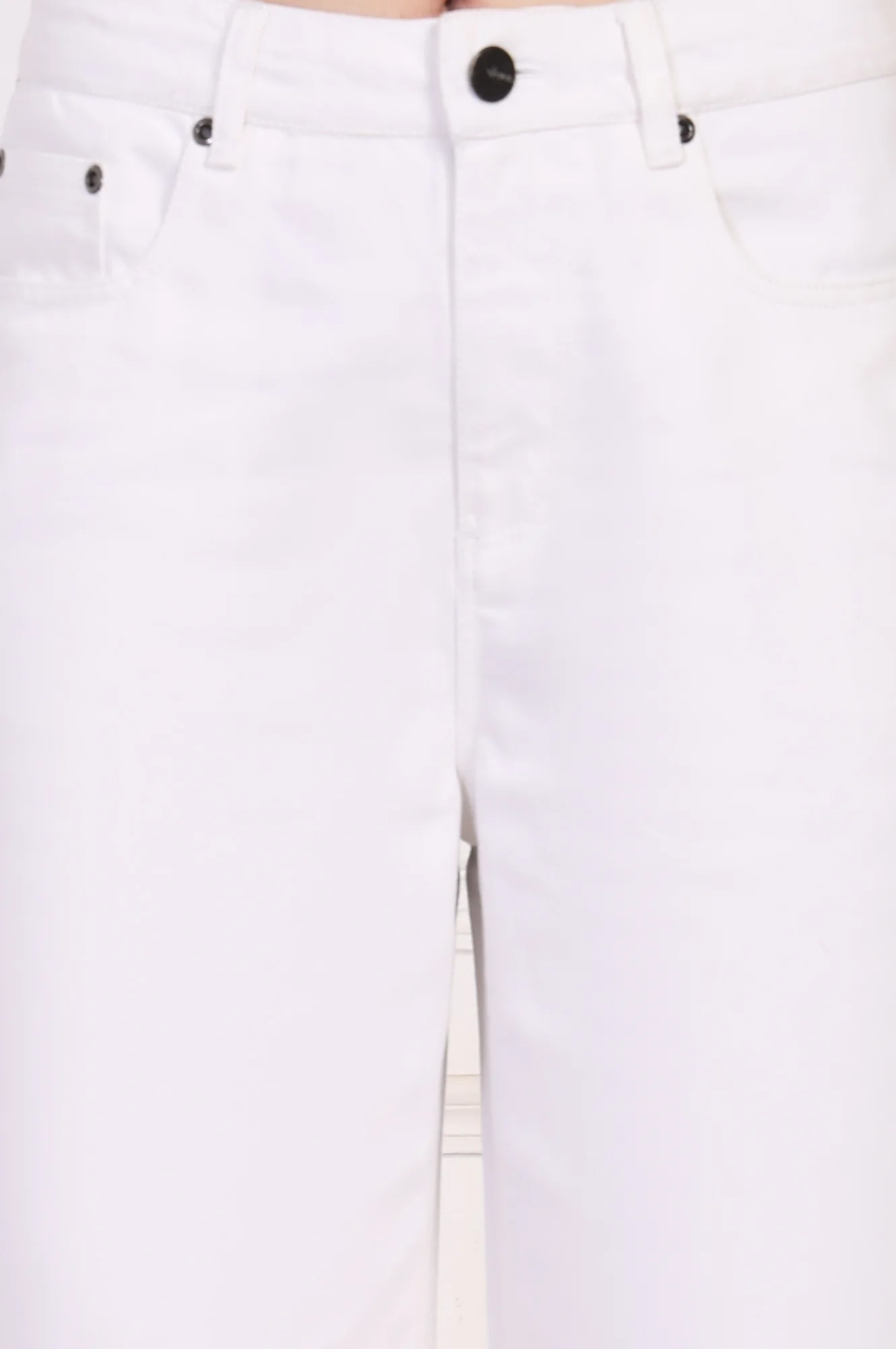 White Solid Flared Cotton Pant - Image 5