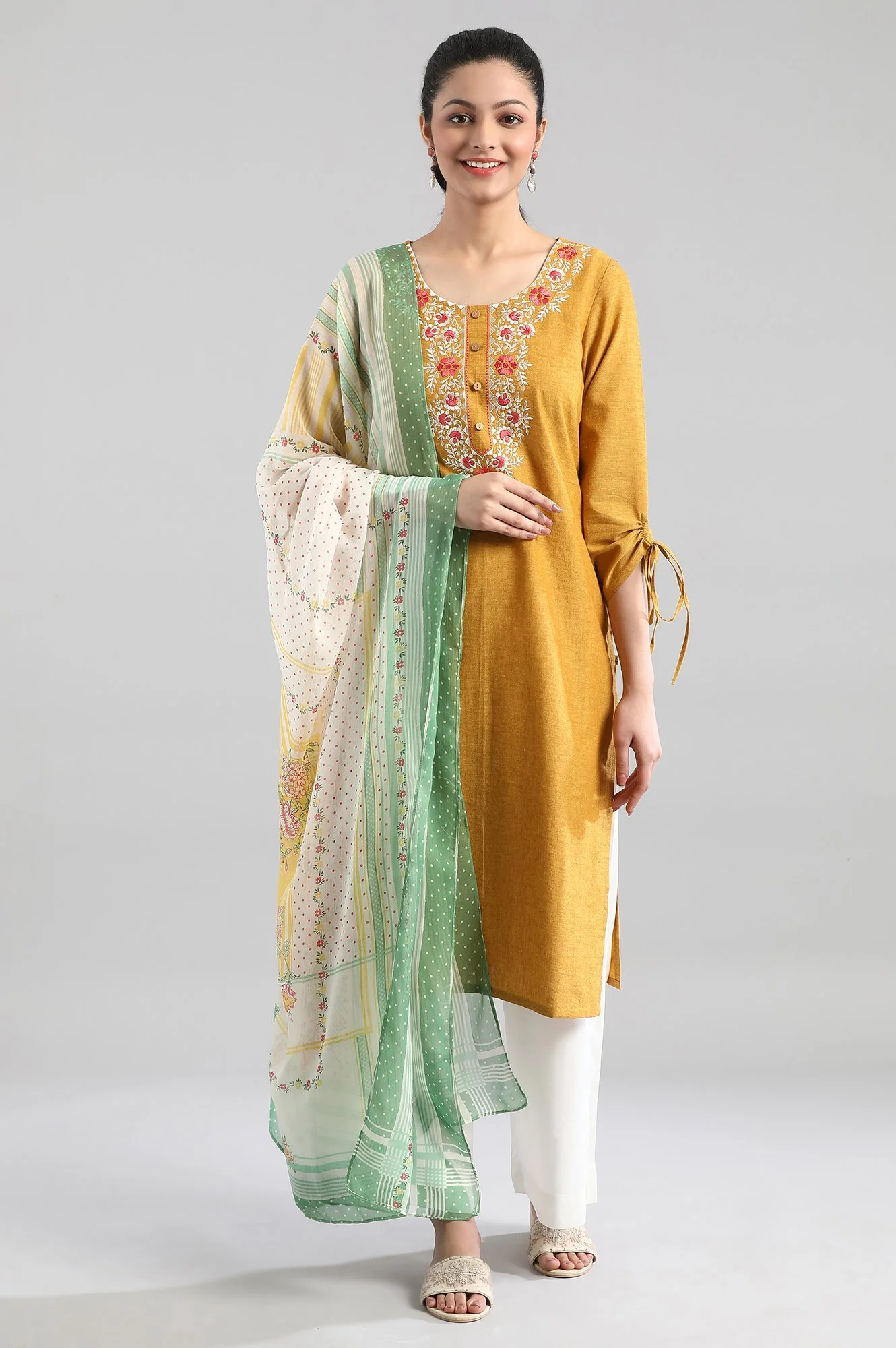 White Solid Flared Woven Palazzo With Elasticated Waistband - Image 5