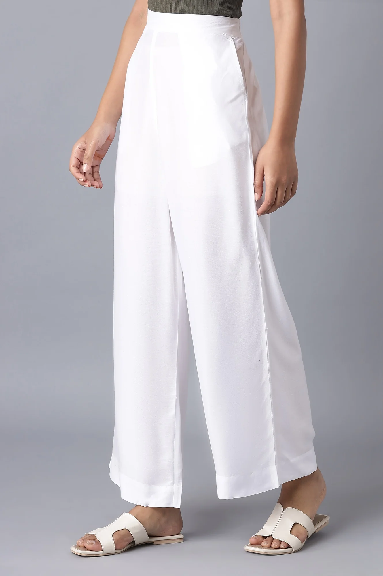 White Solid Relaxed Fit Ankle Length High Rise Palazzo - Image 3