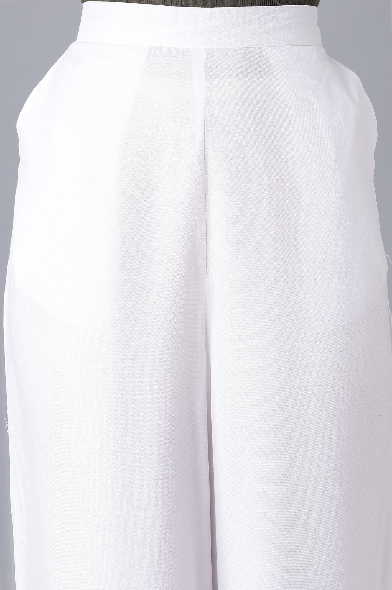 White Solid Relaxed Fit Ankle Length High Rise Palazzo - Image 6