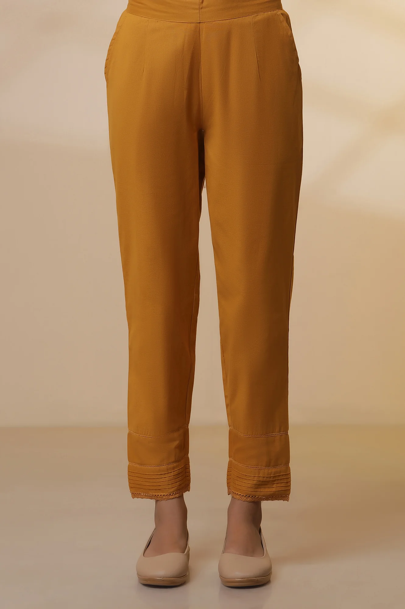 White Striped Straight Casual Kurta and Trousers Set - Image 8
