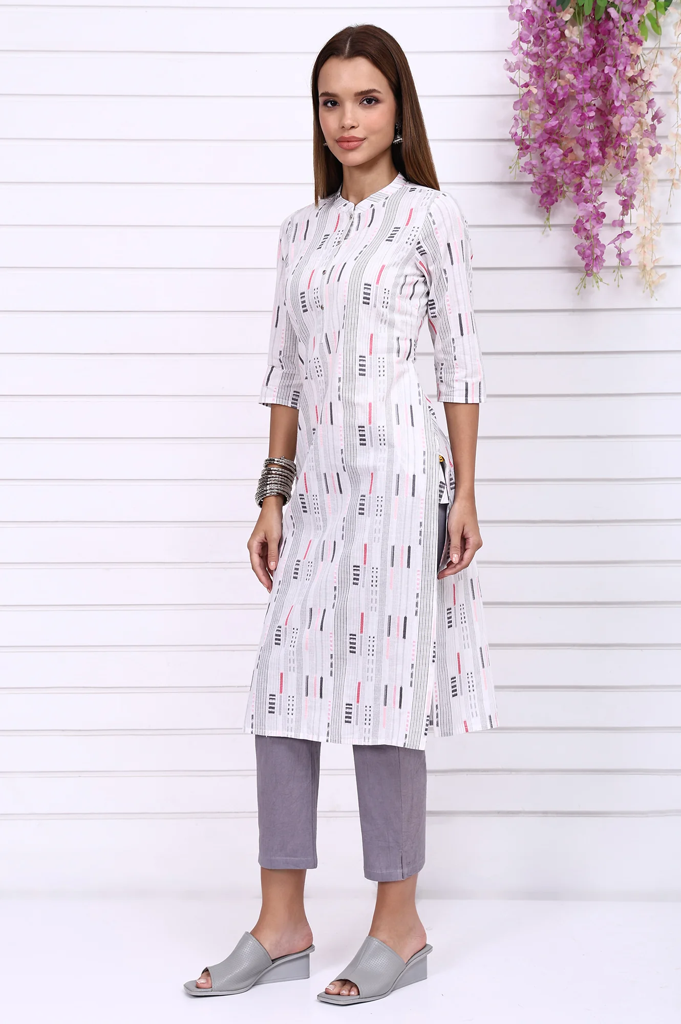White Yarn Dyed Cotton Raron Printed Straight Kurta - Image 4