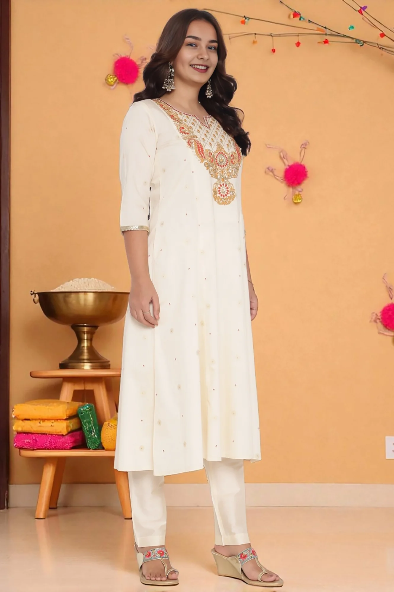 White Zari Embroidered A-line Kurta, Trousers and Dupatta Set - Image 4