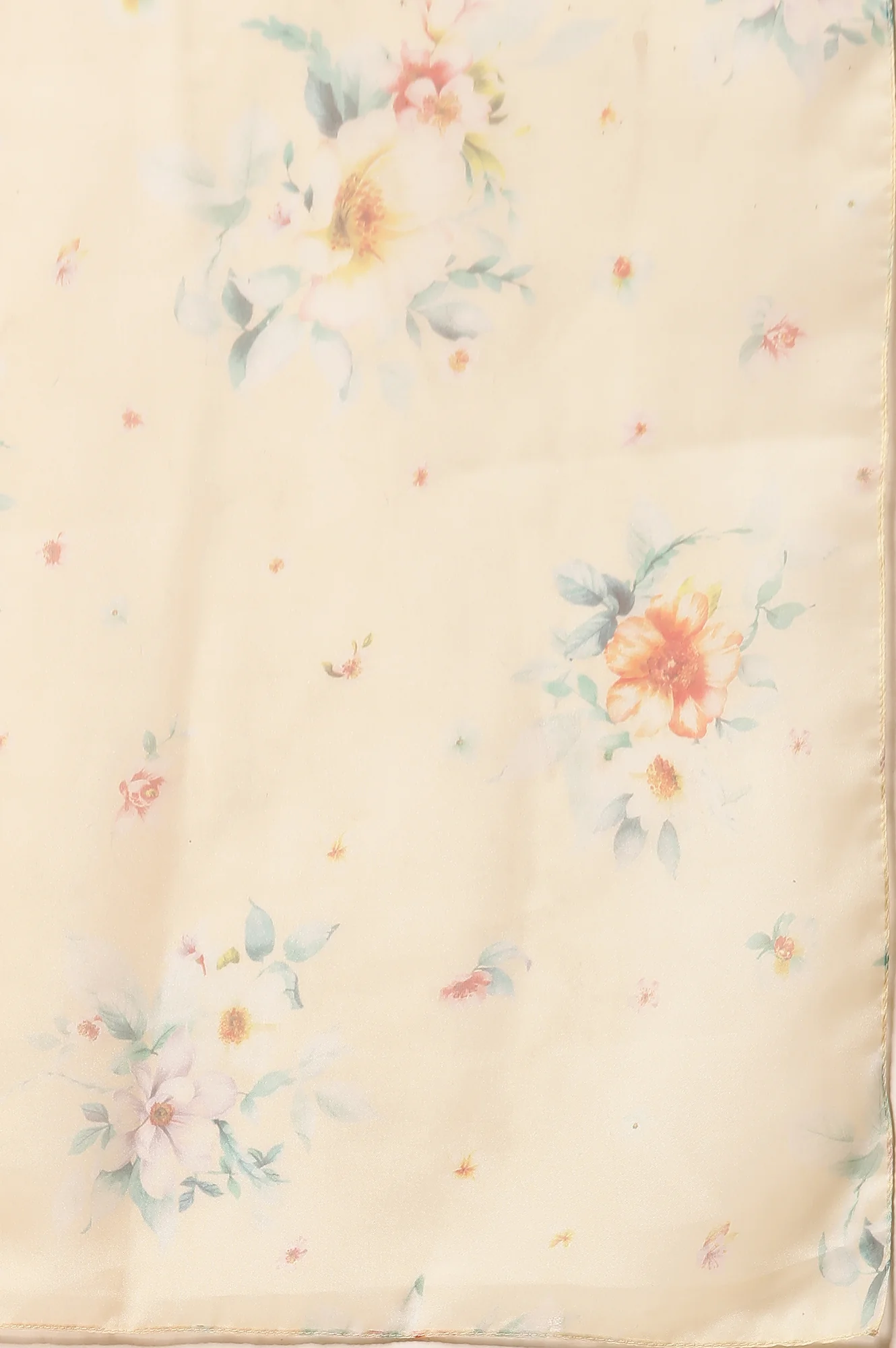 Whote Embroidered Kurta, Trousers and Dupatta Set - Image 10