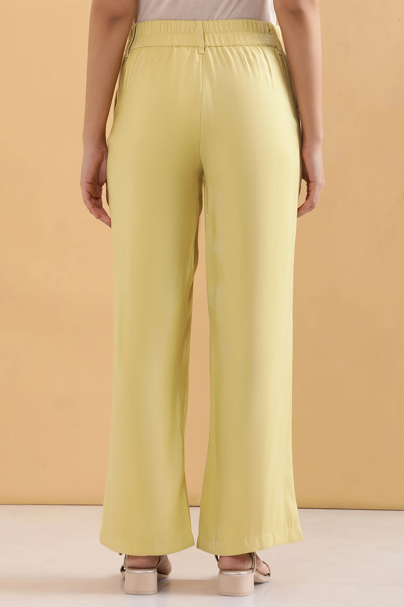 Yellow Solid Straight Fit Woven Pants With Elasticated Back - Image 4