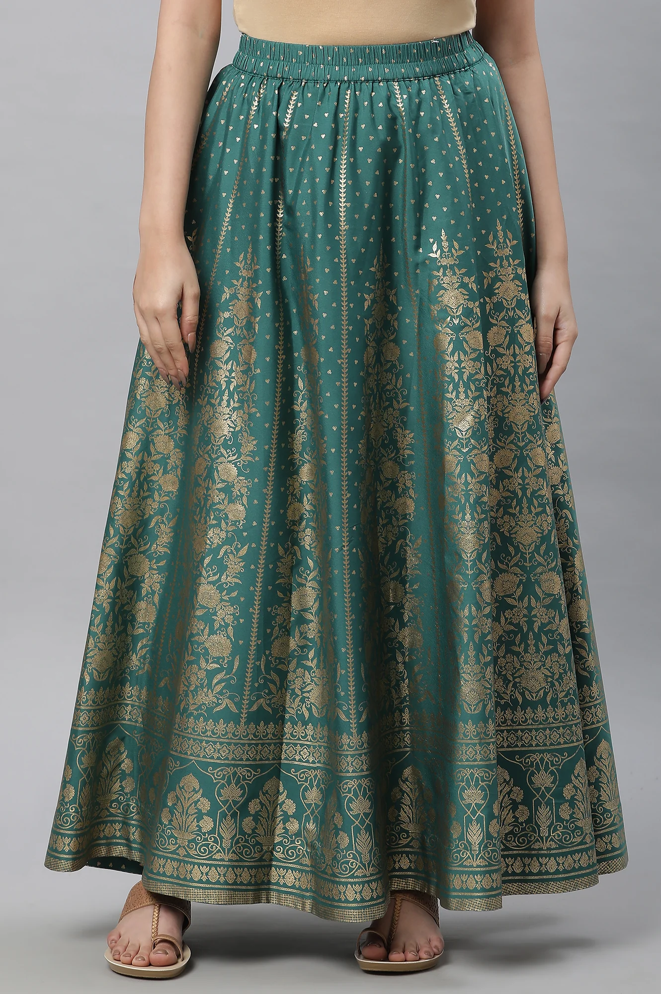 Yellow Dori Emb & Zari & Sequins Viscose Blend Straight Kurta and Flared Skirt Set - Image 3
