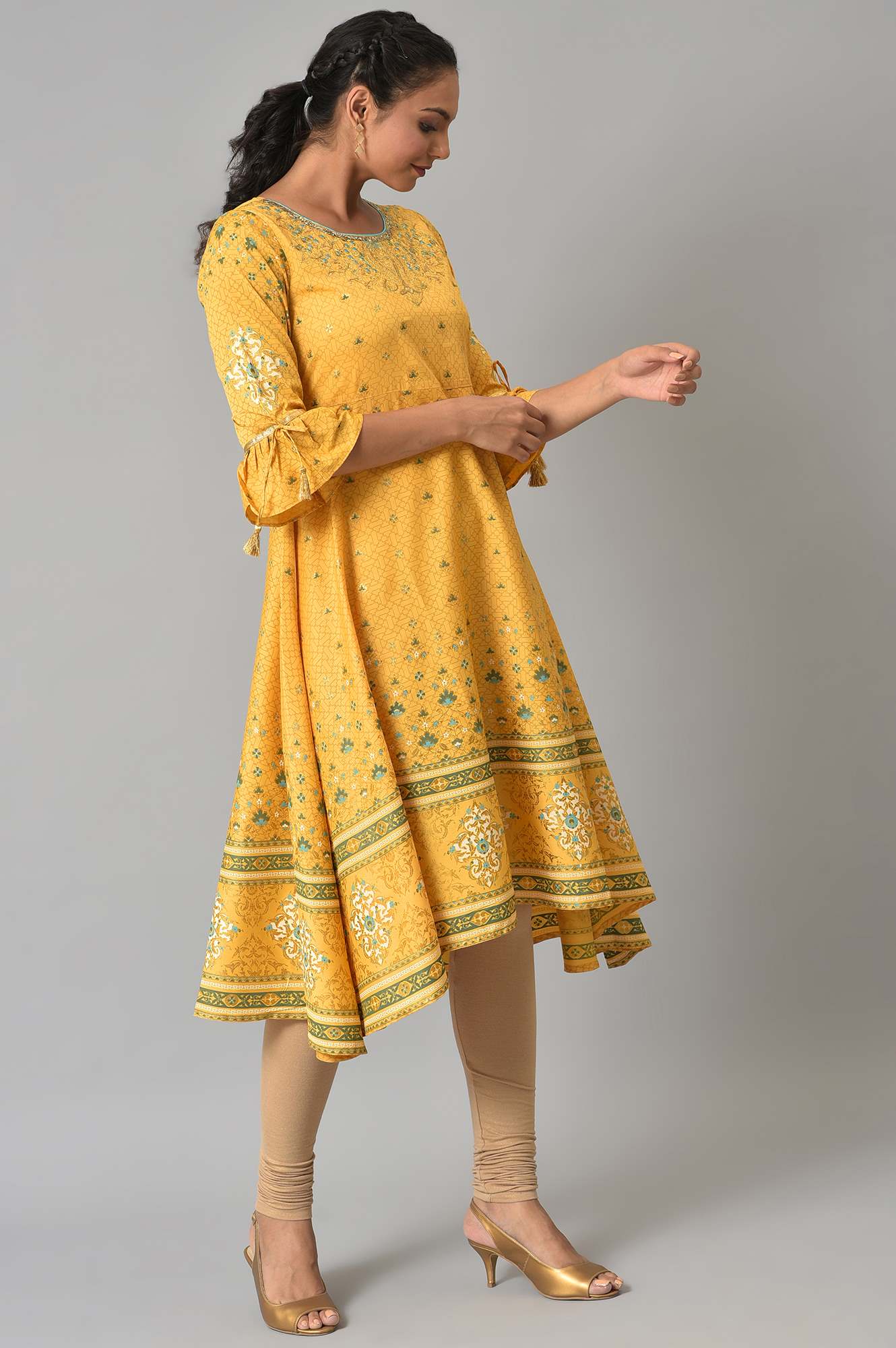 Yellow Embroidered Ethnic Kurta - Image 4