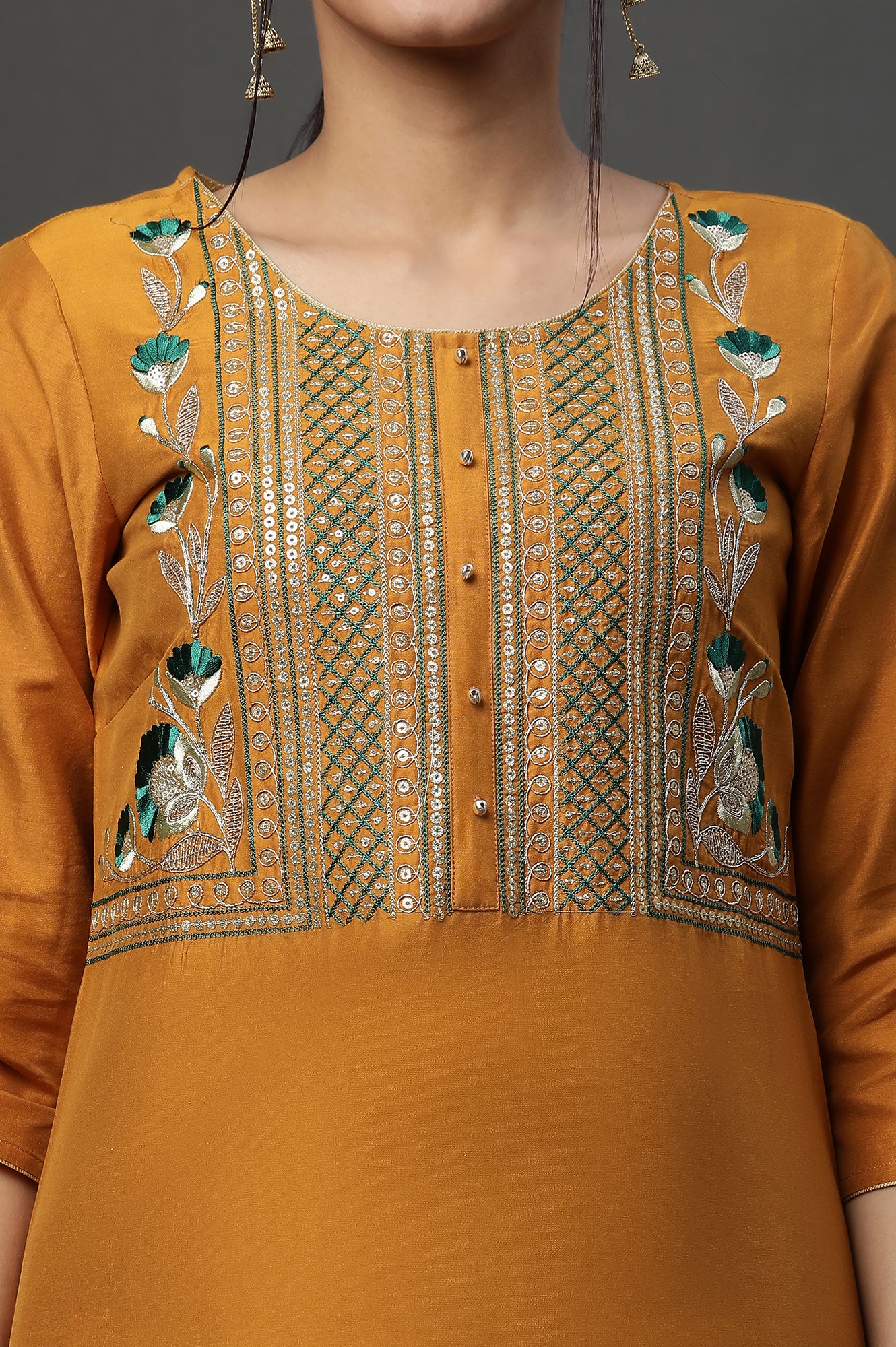 Yellow Embroidered Yoke Straight Festive Kurta - Image 7