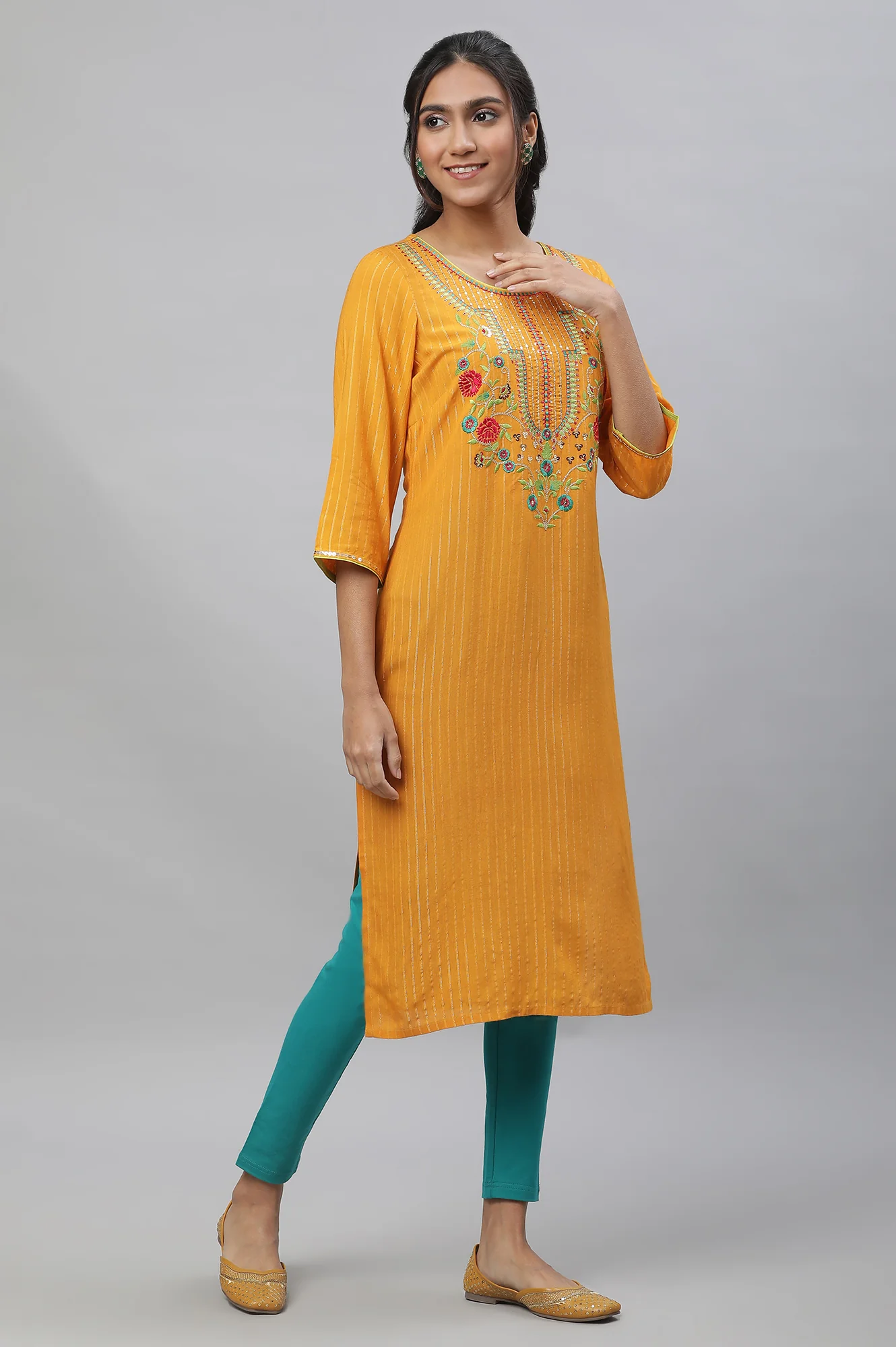 Yellow Embroodered Festive Kurta - Image 4
