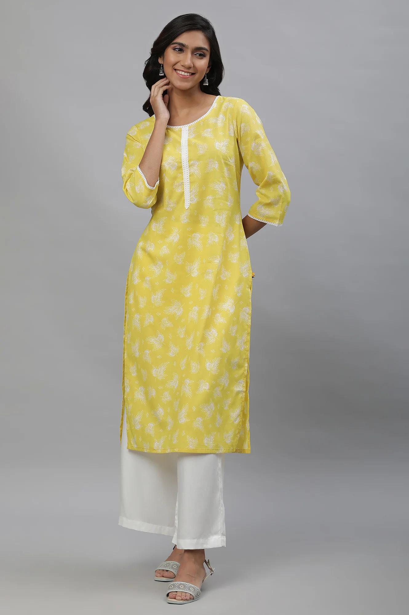 Yellow Floral Printed Cotton Kurta - Image 4