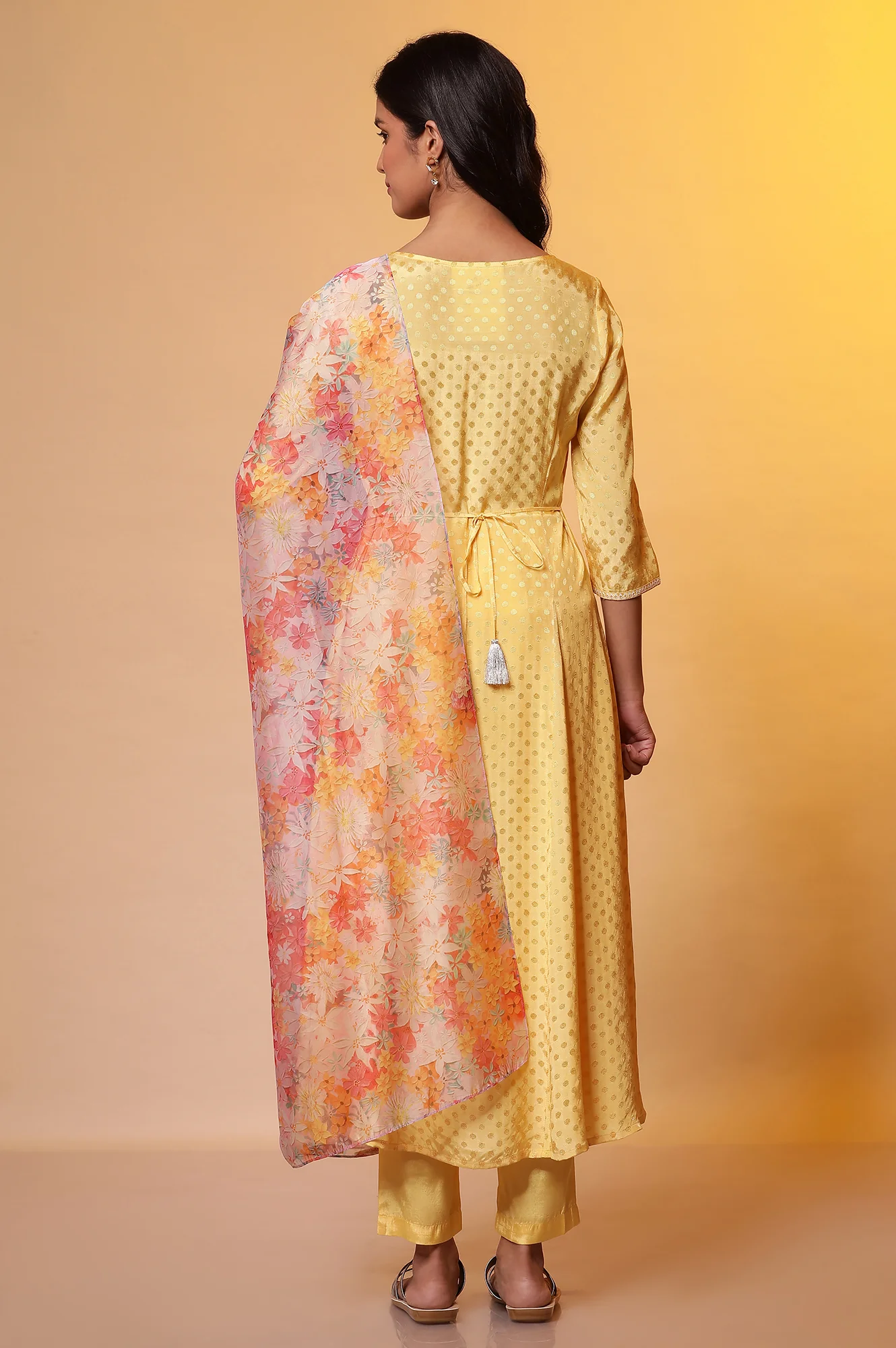 Yellow Floral Printed Flared Kurta, Pants and Dupatta Set - Image 4