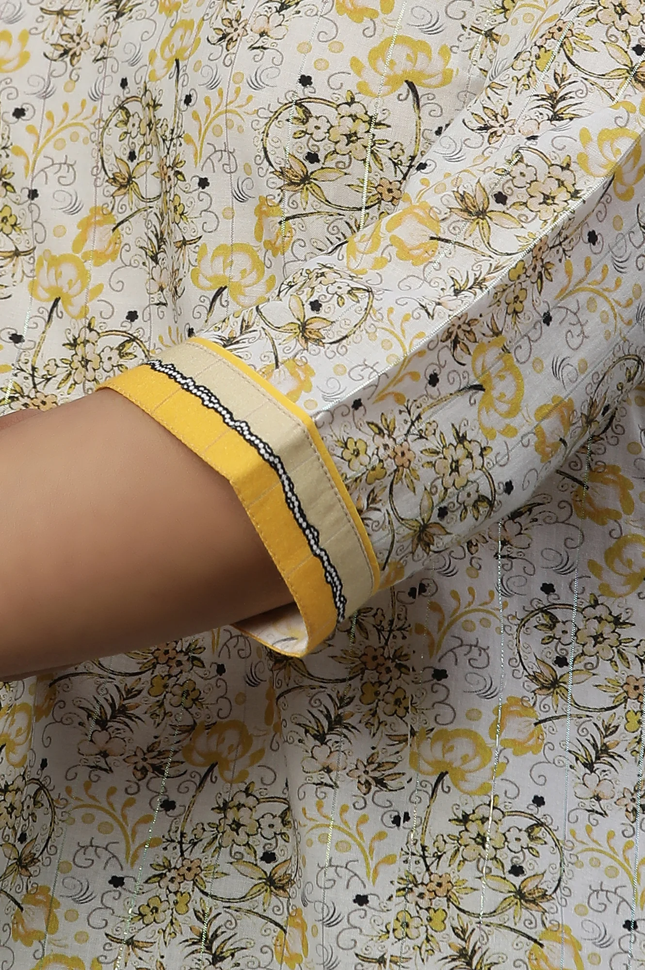 Yellow Floral Printed Fusion Kurti - Image 7