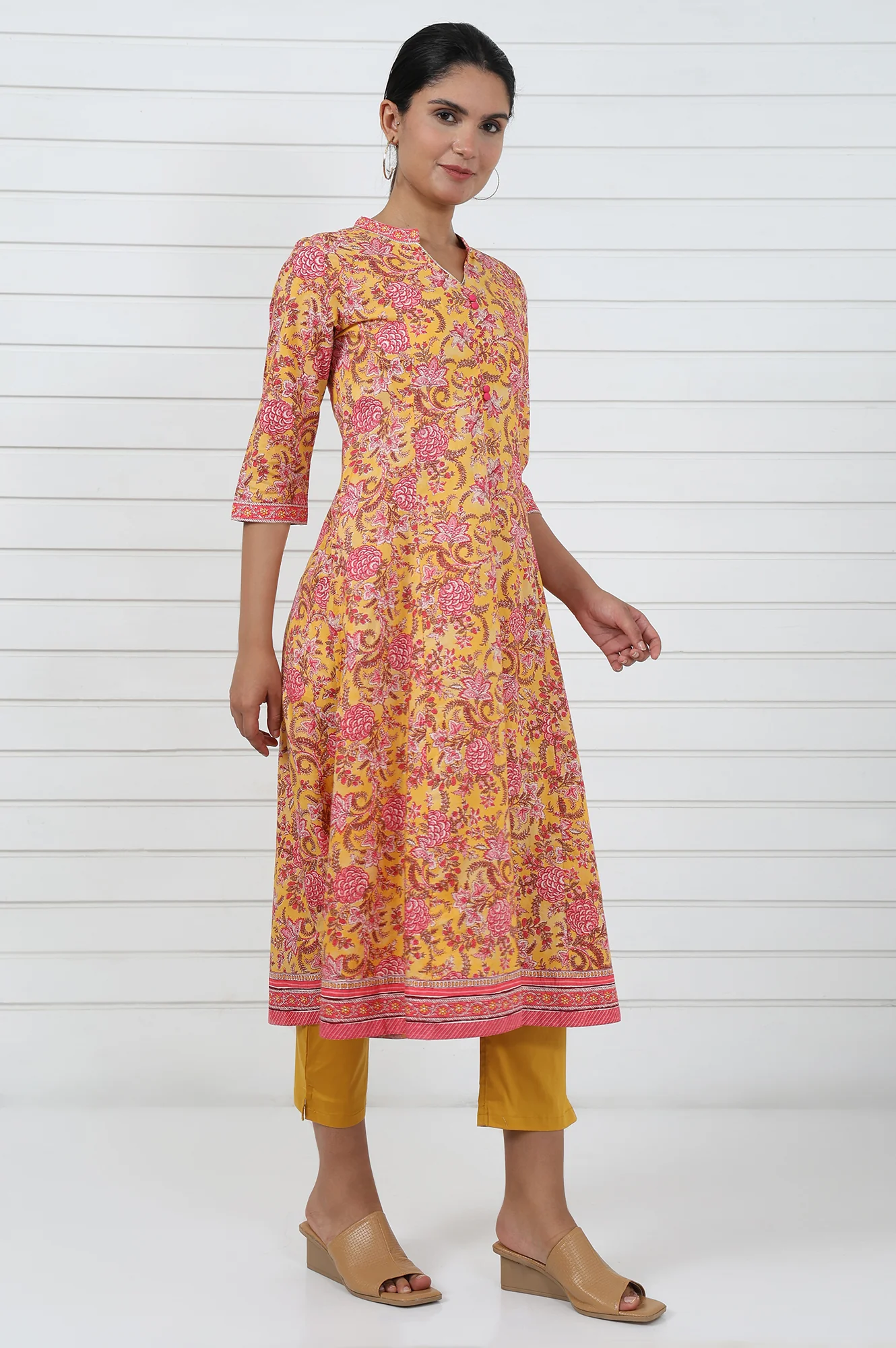 Yellow Floral Printed Lace Pure Cotton Anarkali Kurta - Image 6