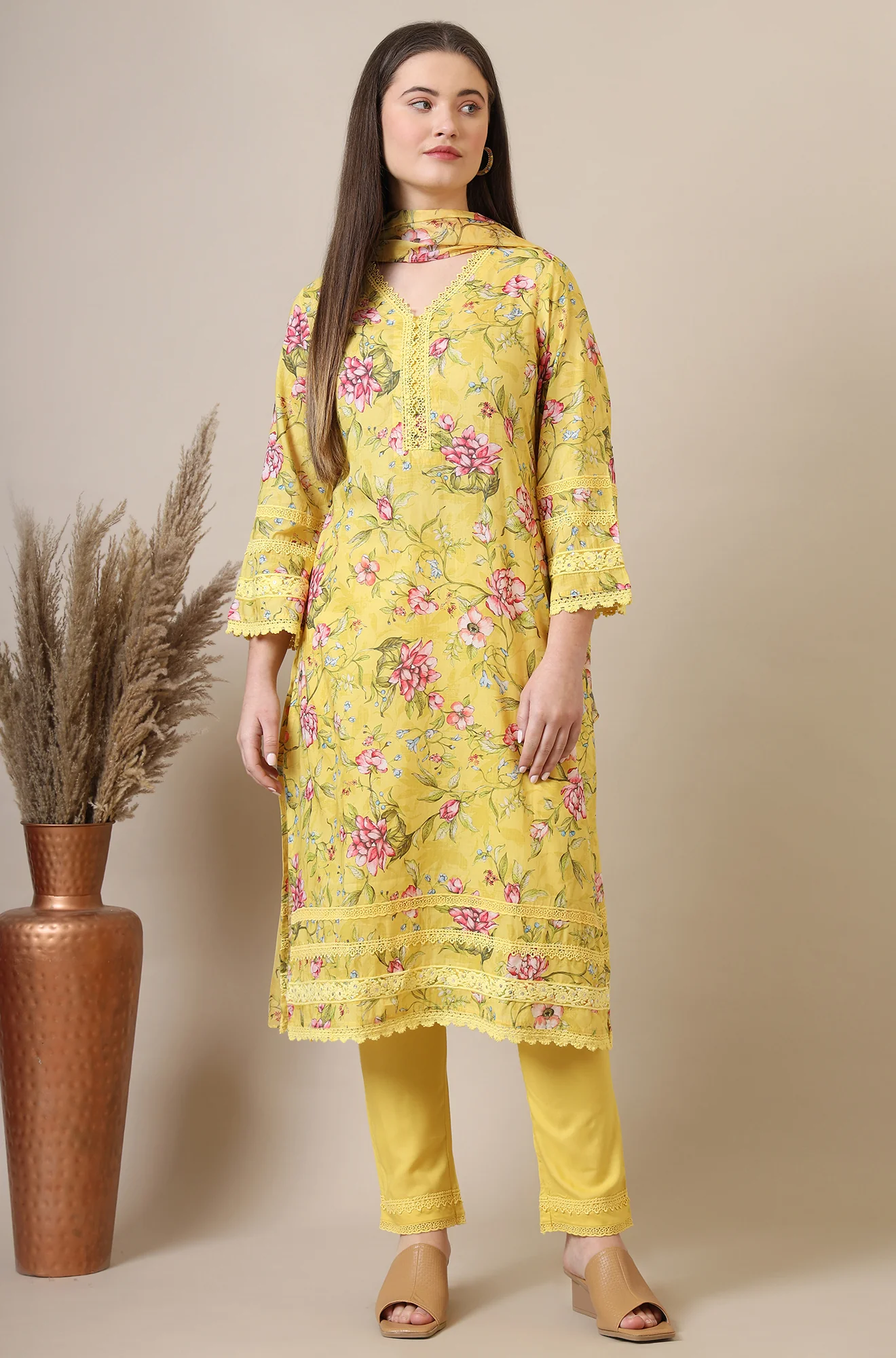 Yellow Floral Printed with Lace Straight Kurta, Trousers and Dupatta Set - Image 3