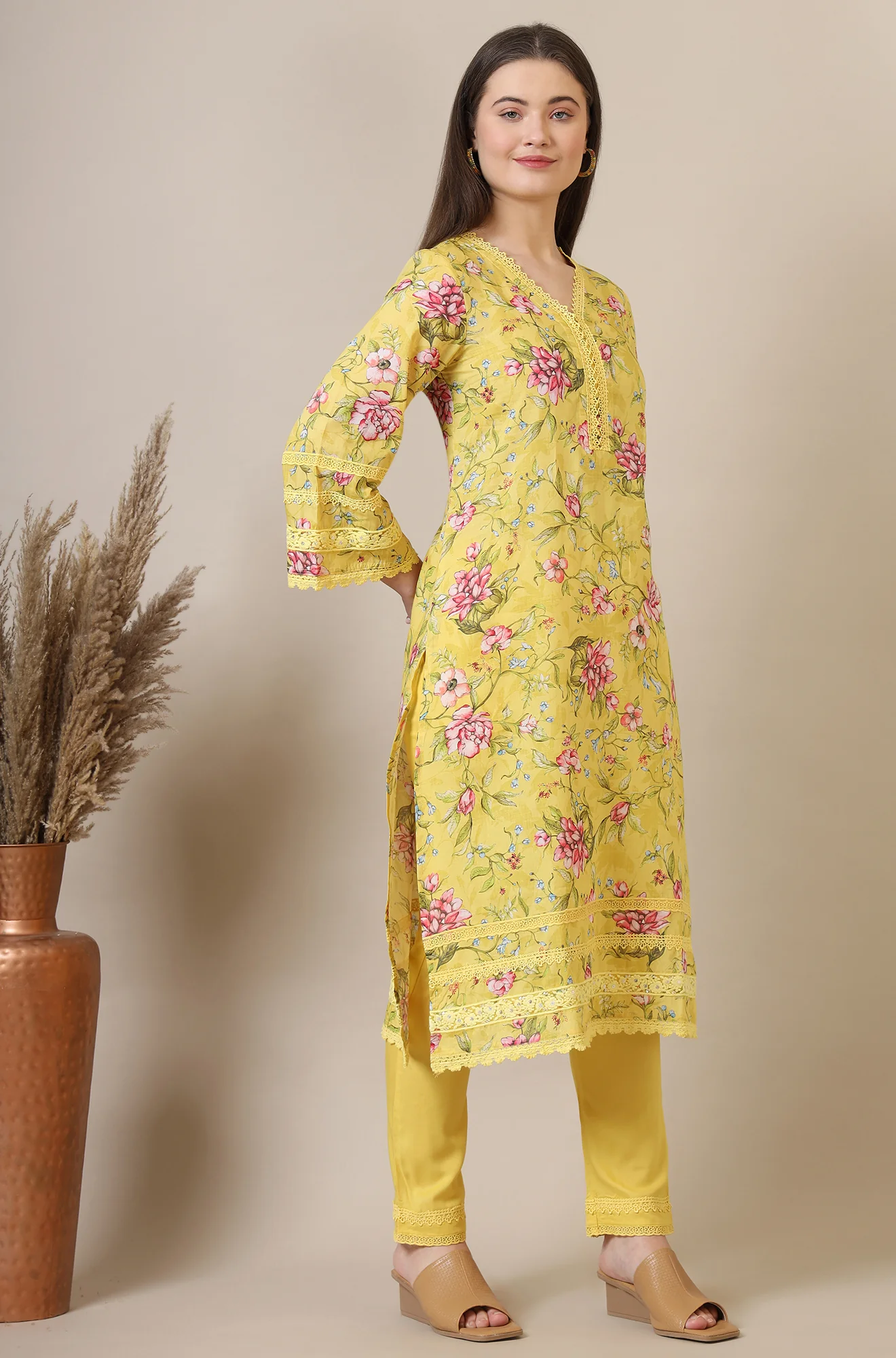 Yellow Floral Printed with Lace Straight Kurta, Trousers and Dupatta Set - Image 7