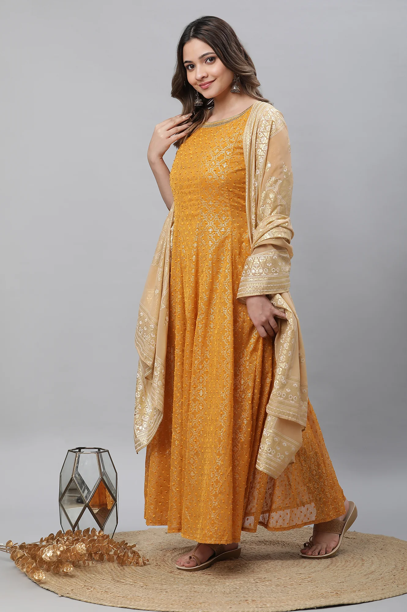 Yellow Kalidar Ethnic Long Kurta - Image 5