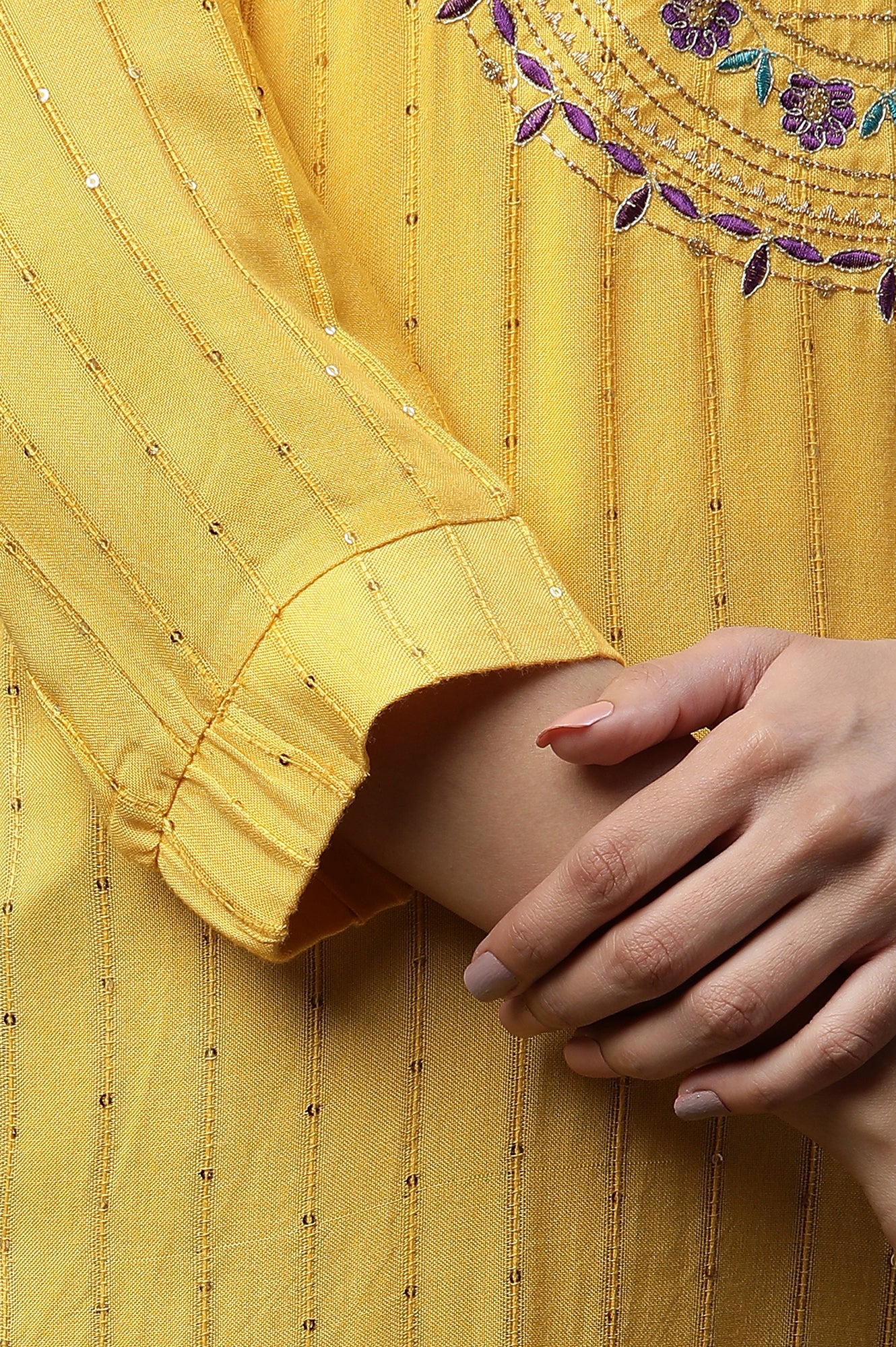 Yellow Metallic Embroidered Straight Ethnic Festive Kurta - Image 8