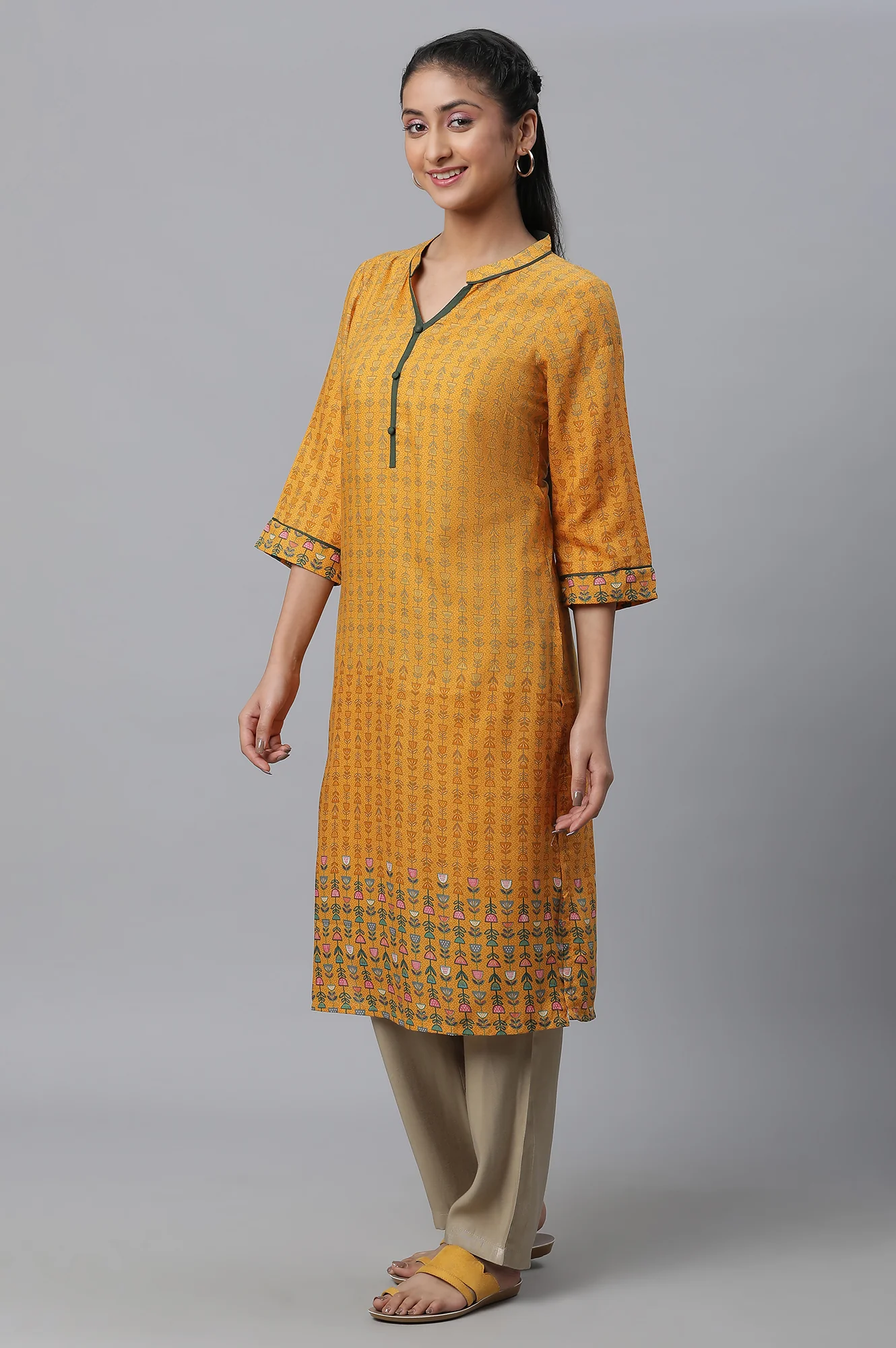 Yellow Printed Straight Casual Kurta - Image 5